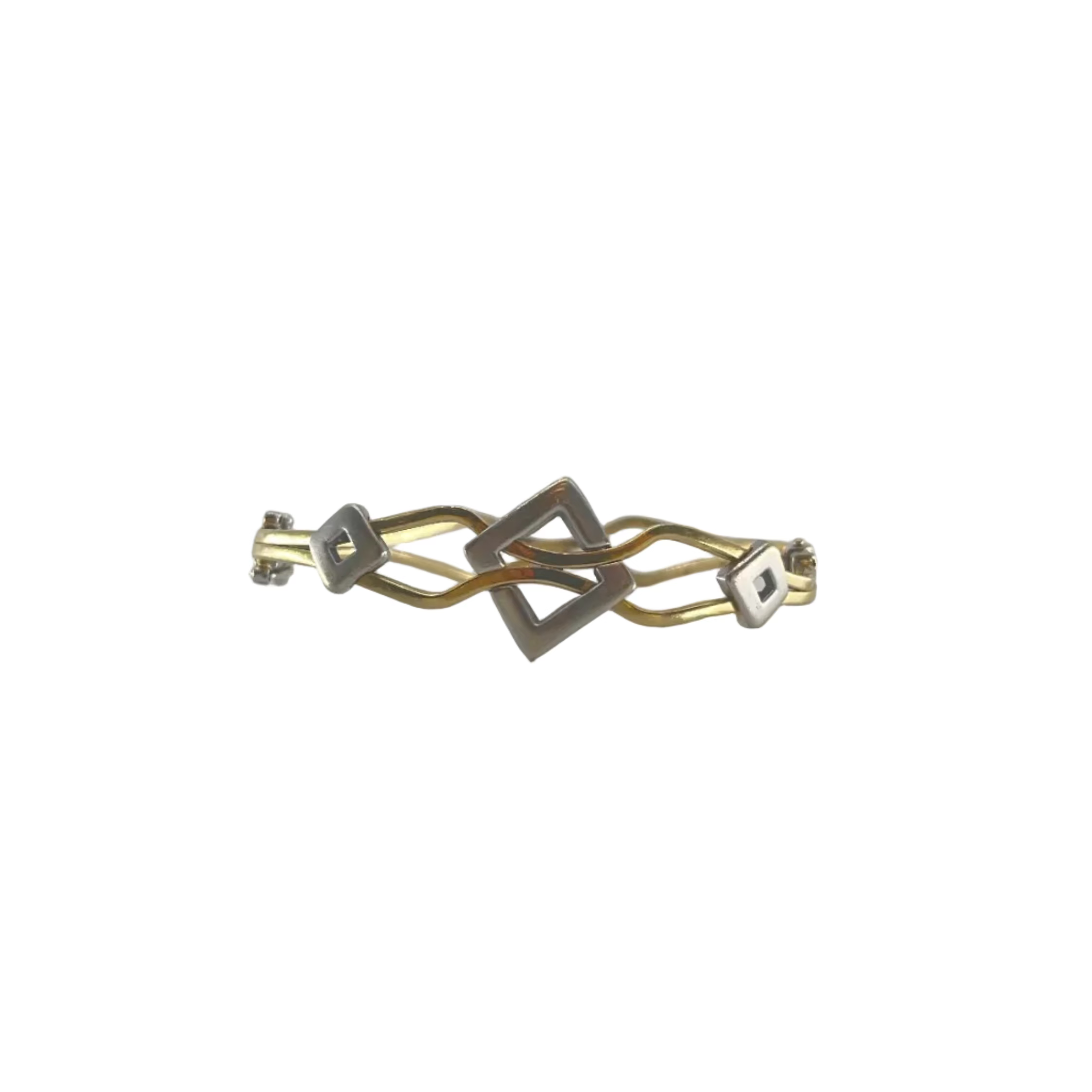 14ct Star Bangle 2.6" Carat: 14ct Gold Colour: Yellow & White Gold Size: 2.6" (Width) Weight: 10.67g