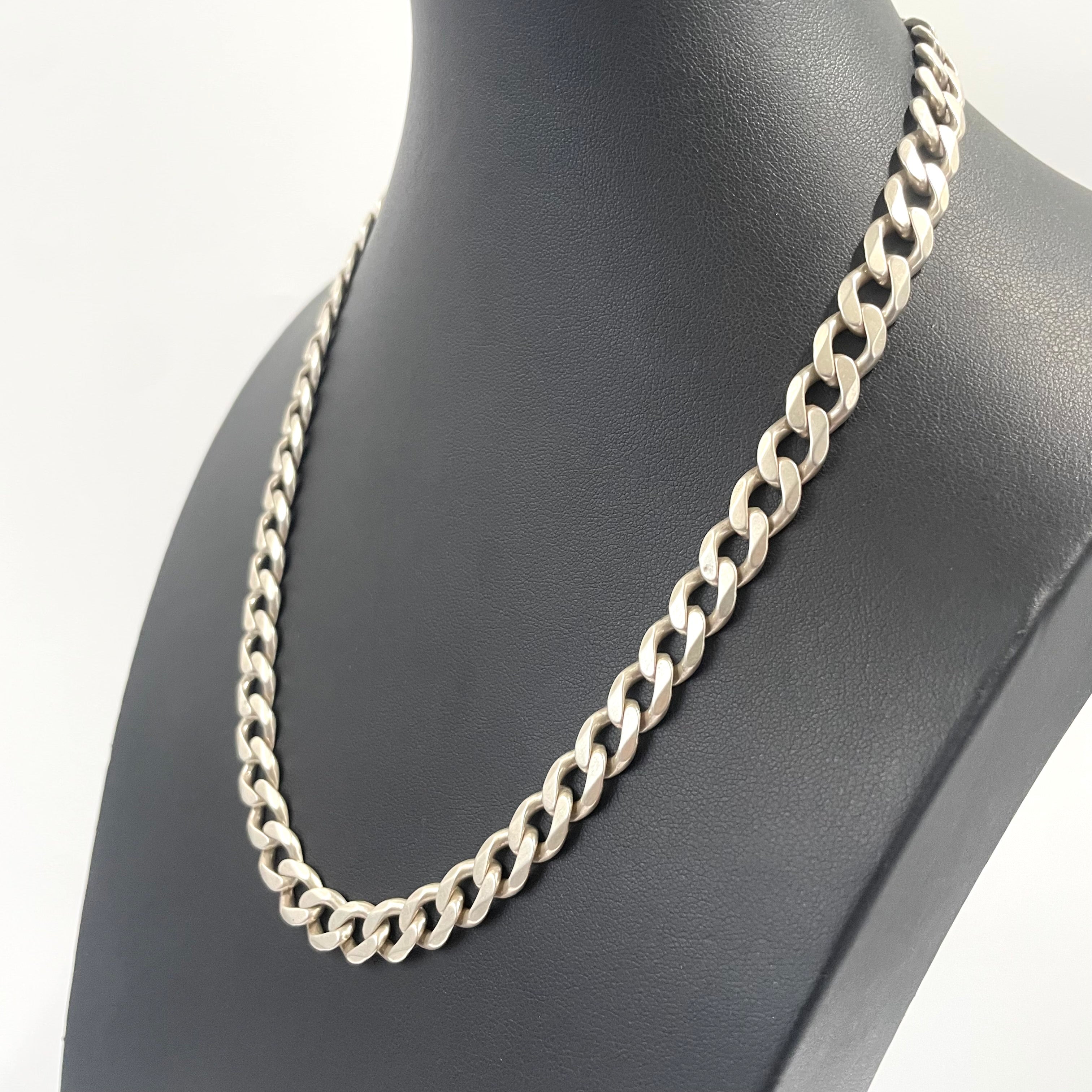925 SILVER CURB CHAIN 19.5" 9MM