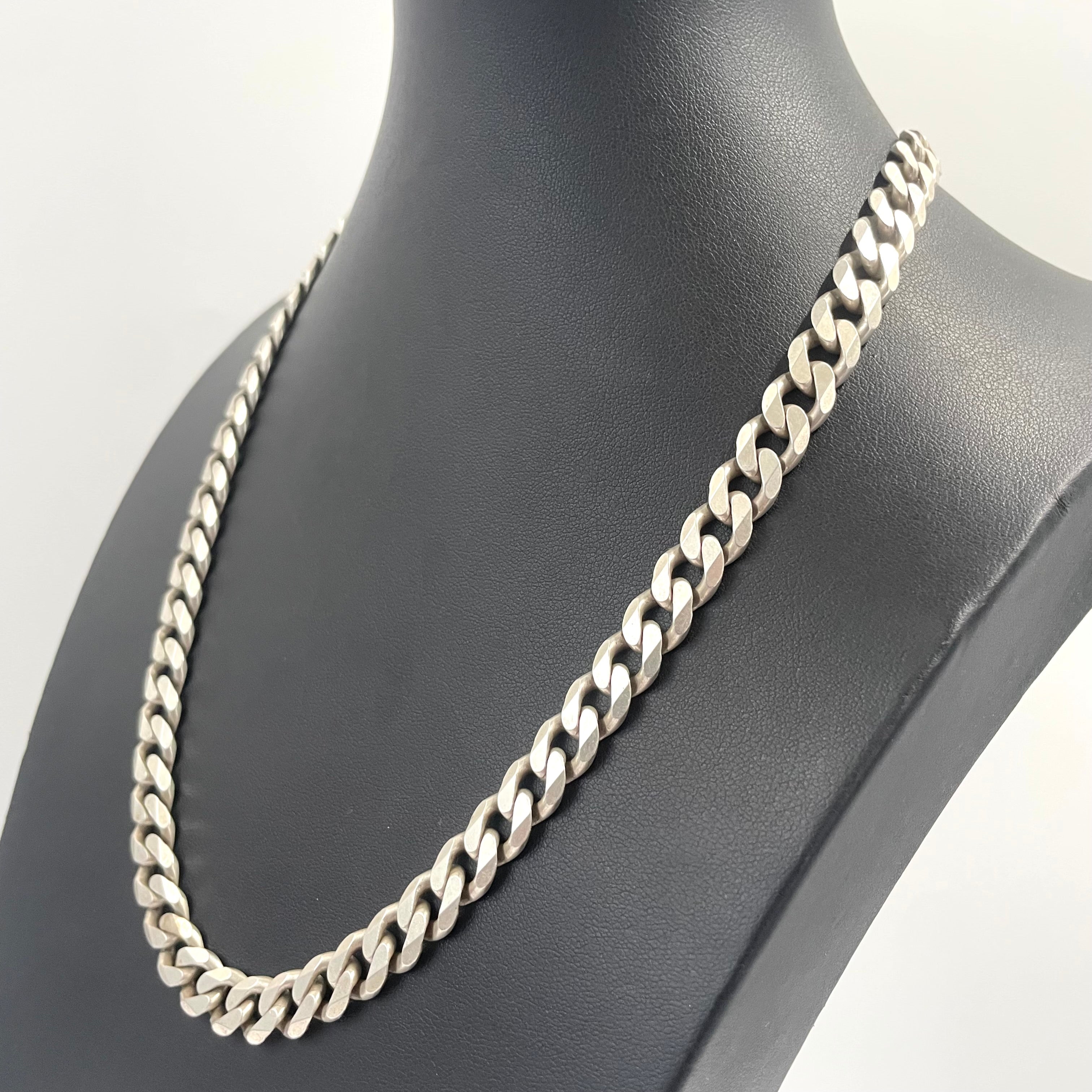 925 SILVER CURB CHAIN 21" 8MM