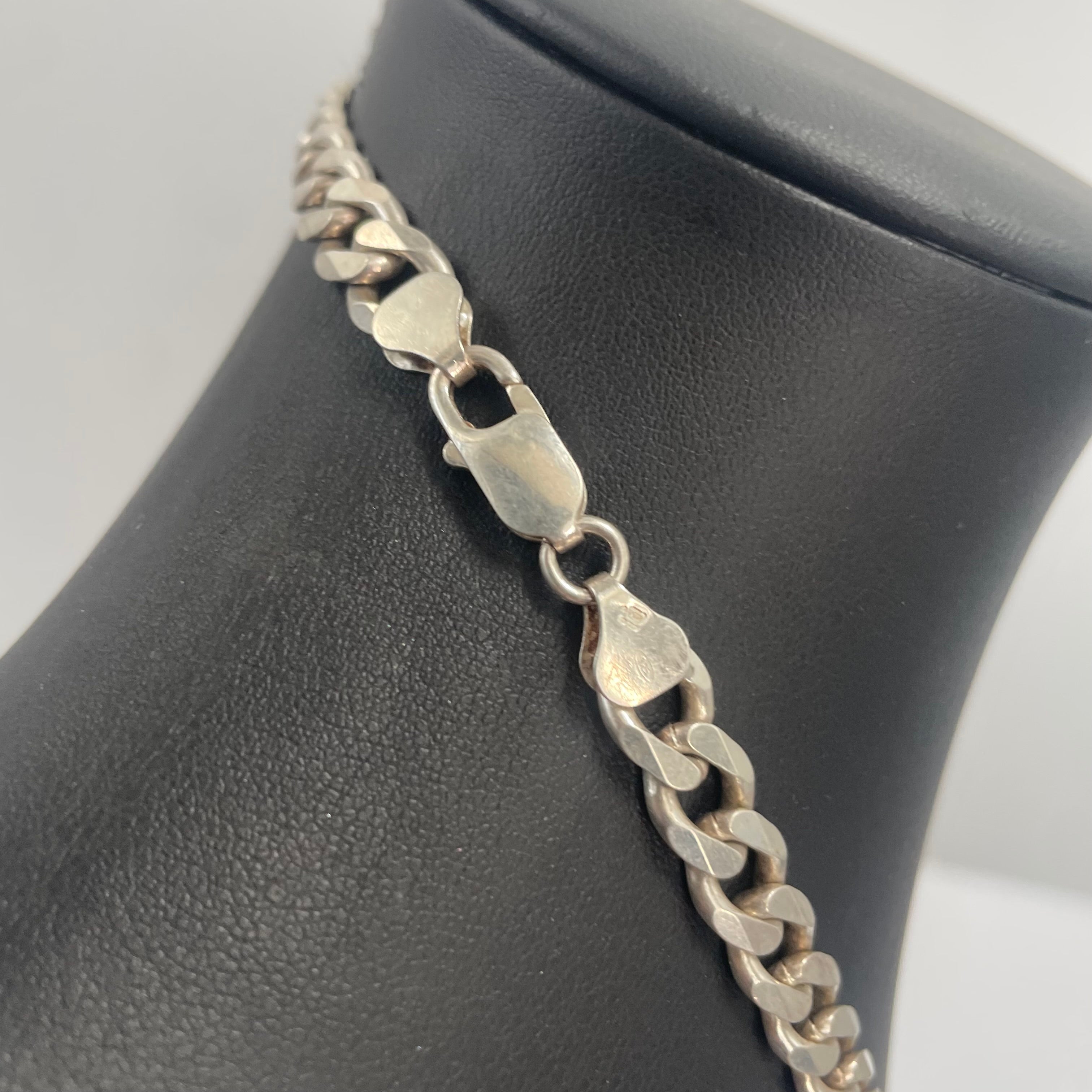 925 SILVER CURB CHAIN 22" 8MM