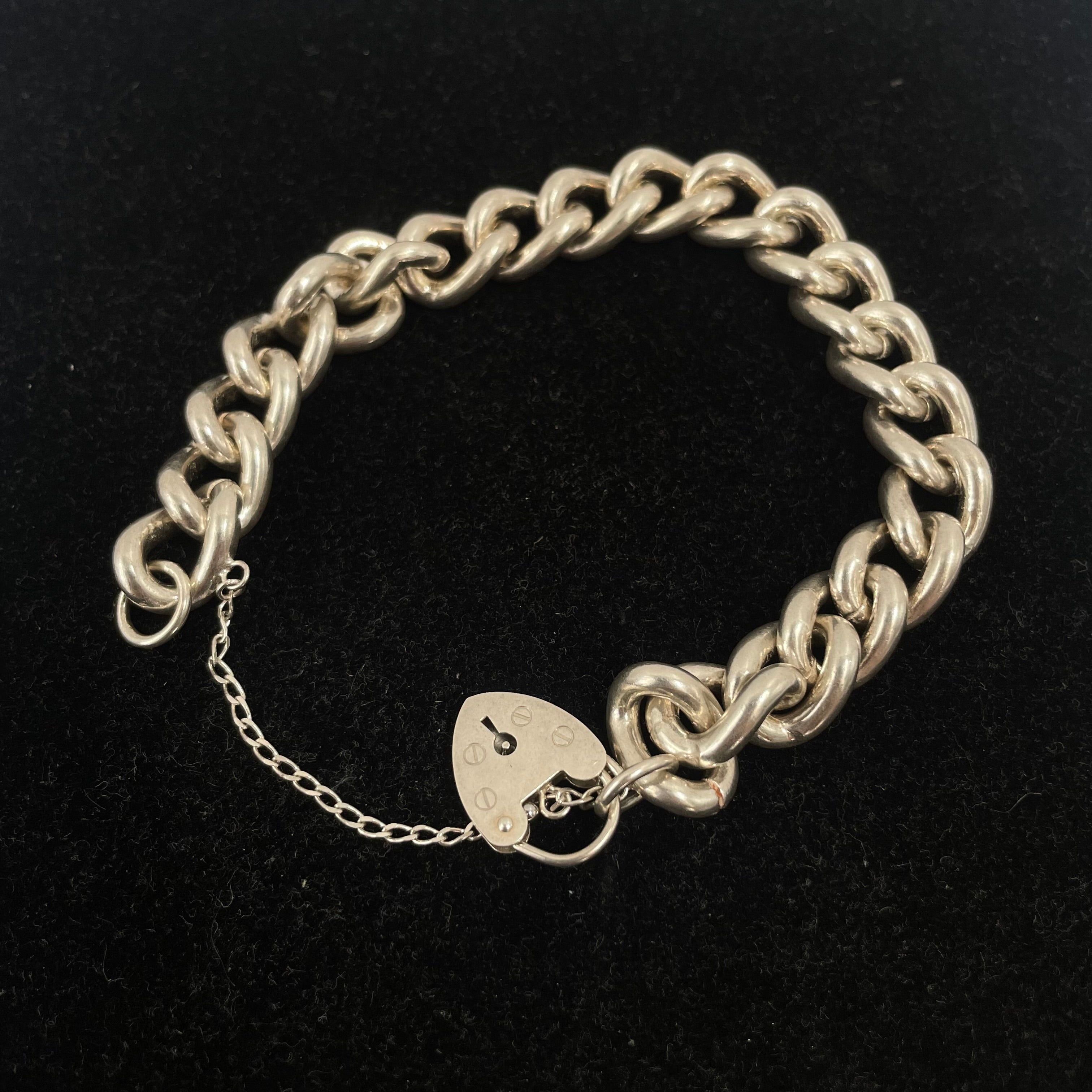 925 SILVER CURB LINK BRACELET W/ PADLOCK FEATURE 8" 10MM