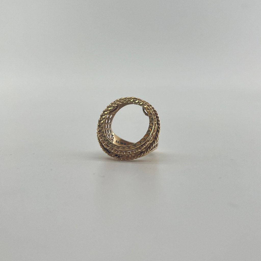 9ct Full Sov Mount Carat: 9ct Gold Colour: Yellow Gold Size: P Weight: 5.41g