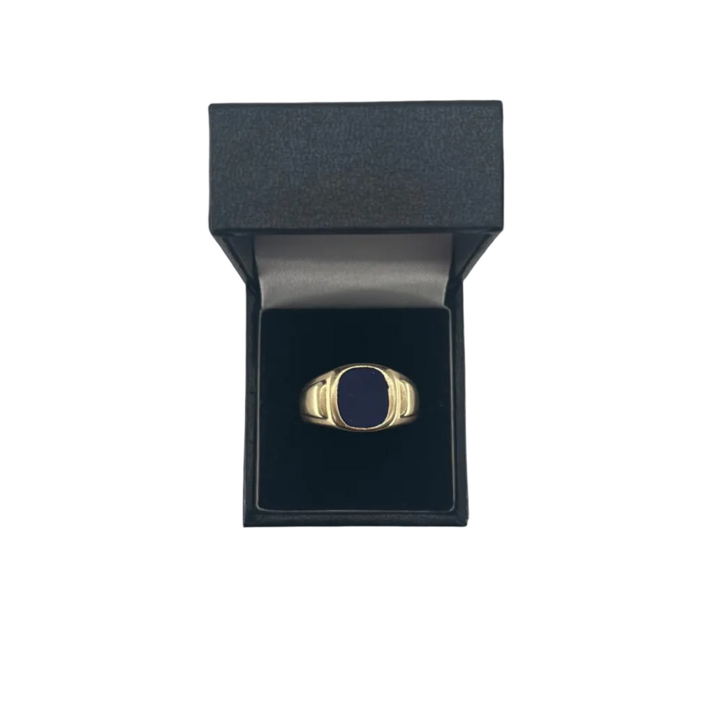 9ct Lapis Lazuli Signet Ring Carat: 9ct Gold Colour: Yellow Gold Size: Y 1/2 Stones: Lapis Lazuli Weight: 9.35g