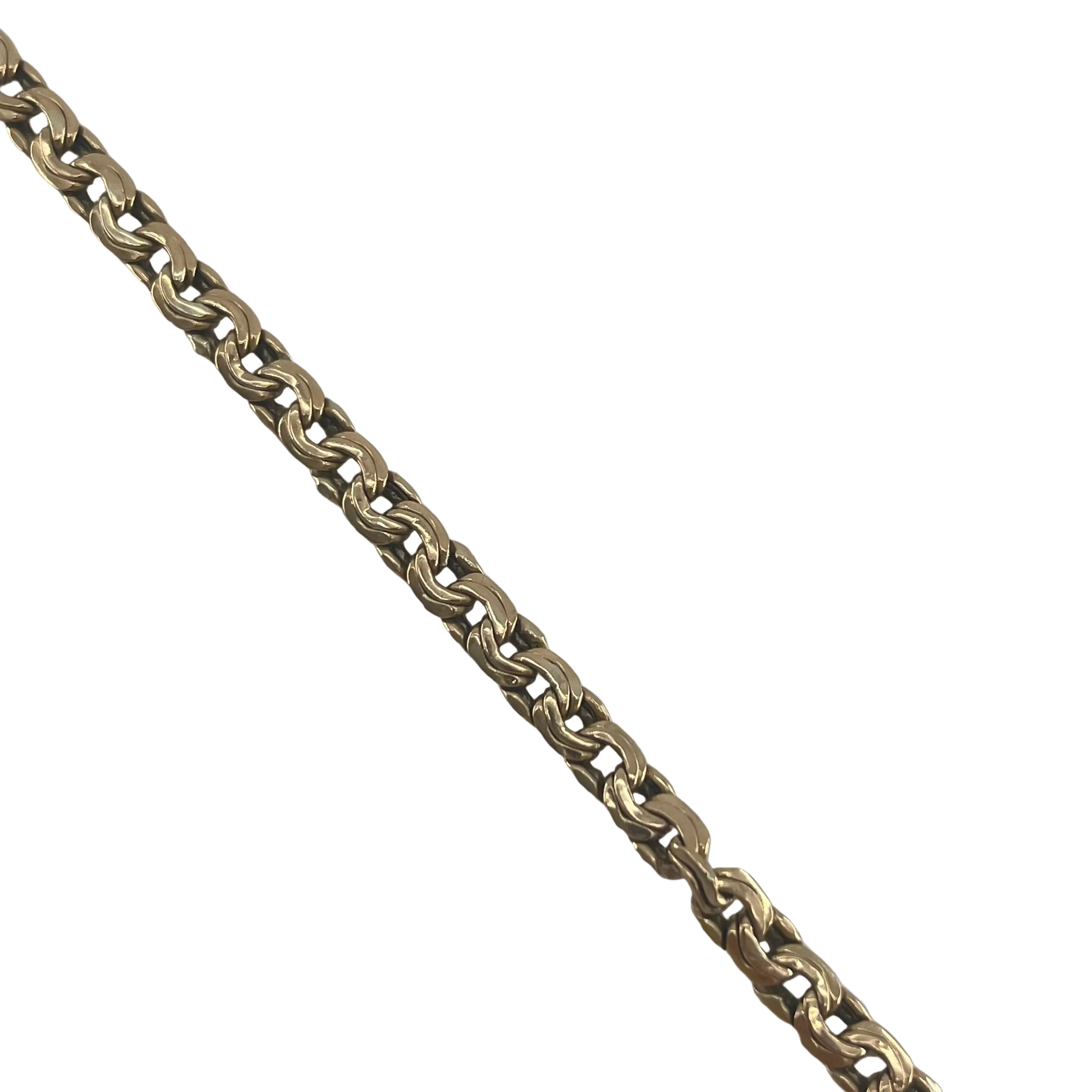 9ct Tripple Fancy Link 9.5" Carat: 9ct Gold Colour: Yellow Gold Width: 5mm Length: 9.5" Weight: 8.25g
