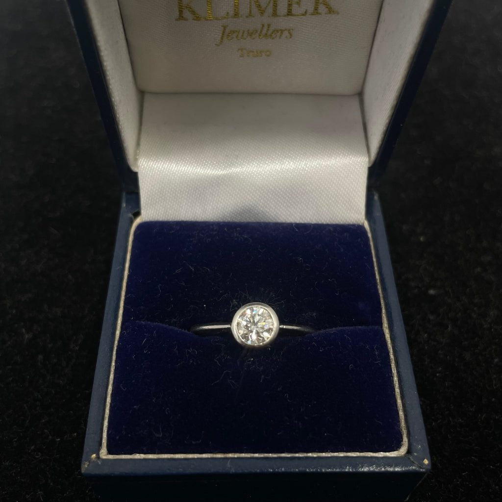 .70CT IGI Diamond Platinum Ring Size L 1/2