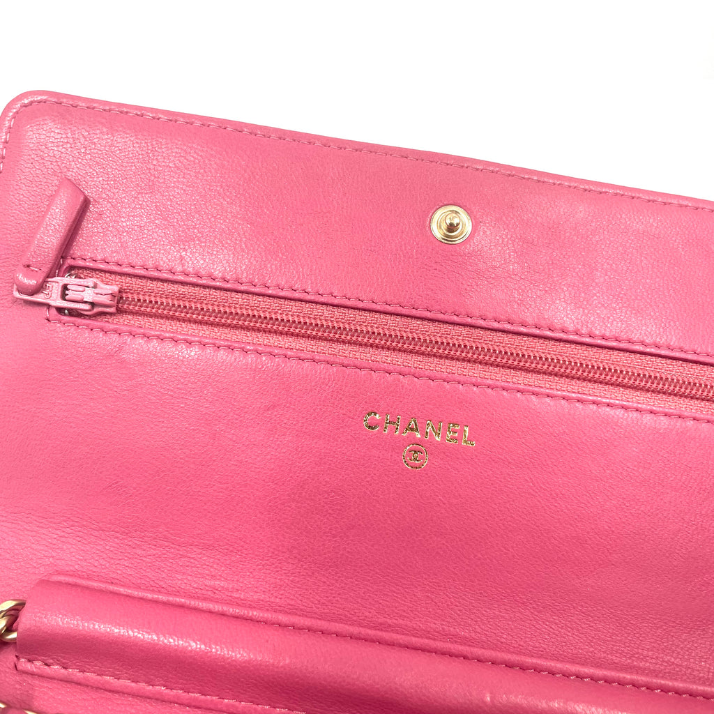Chanel Pink Camellia Embossed Leather Chain Wallet/Crossbody Bag – Pre-Owned – Excellent Condition