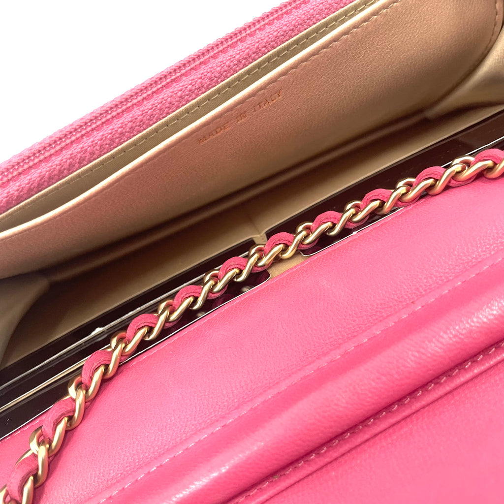 Chanel Pink Camellia Embossed Leather Chain Wallet/Crossbody Bag – Pre-Owned – Excellent Condition