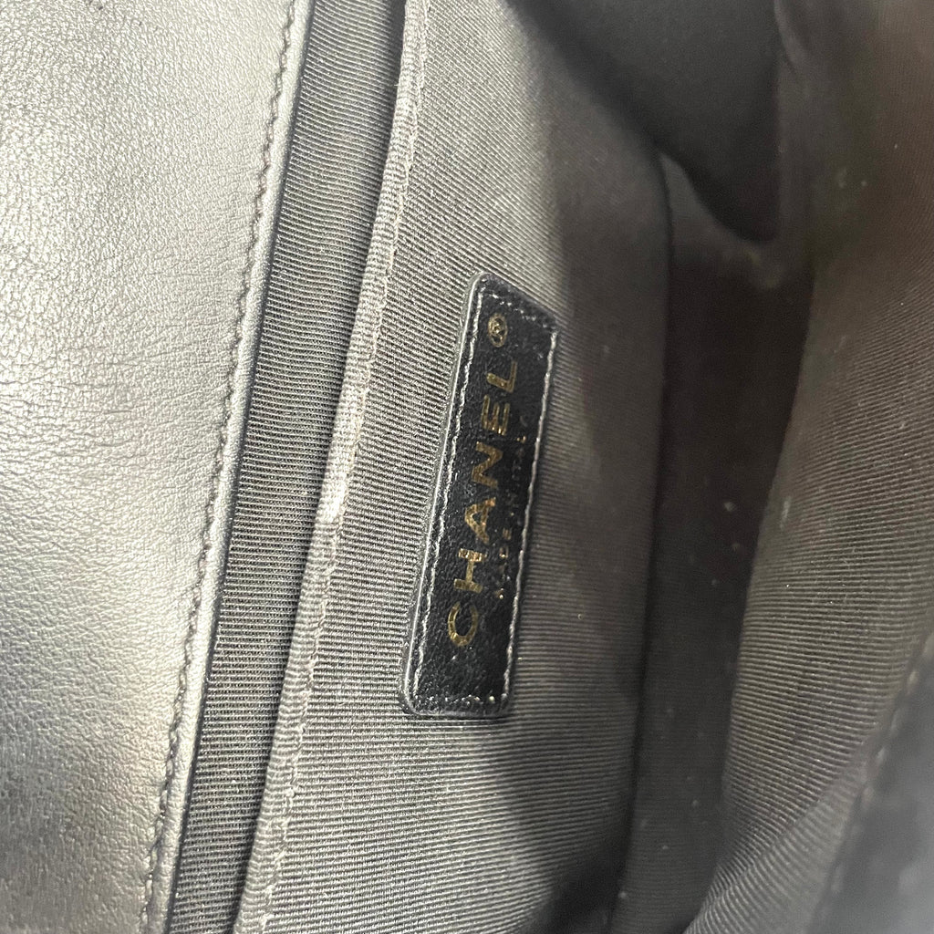 Chanel Boy Bag Black Quilted Leather with Antique Gold Hardware – Pre-Owned