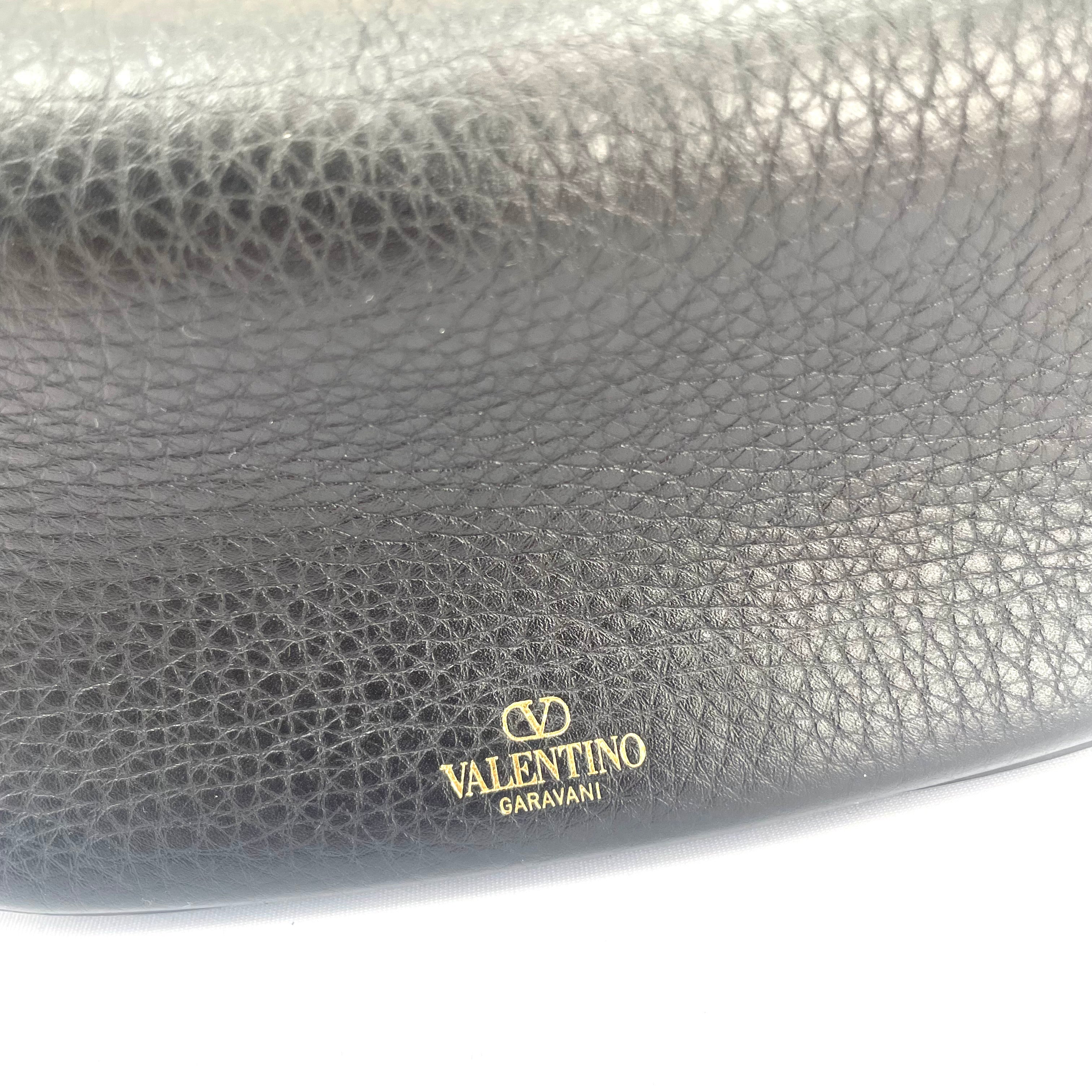 Valentino Garavani VLogo Chain Hobo Shoulder Bag Black Grained Leather Gold Hardware – Brand New with Tags