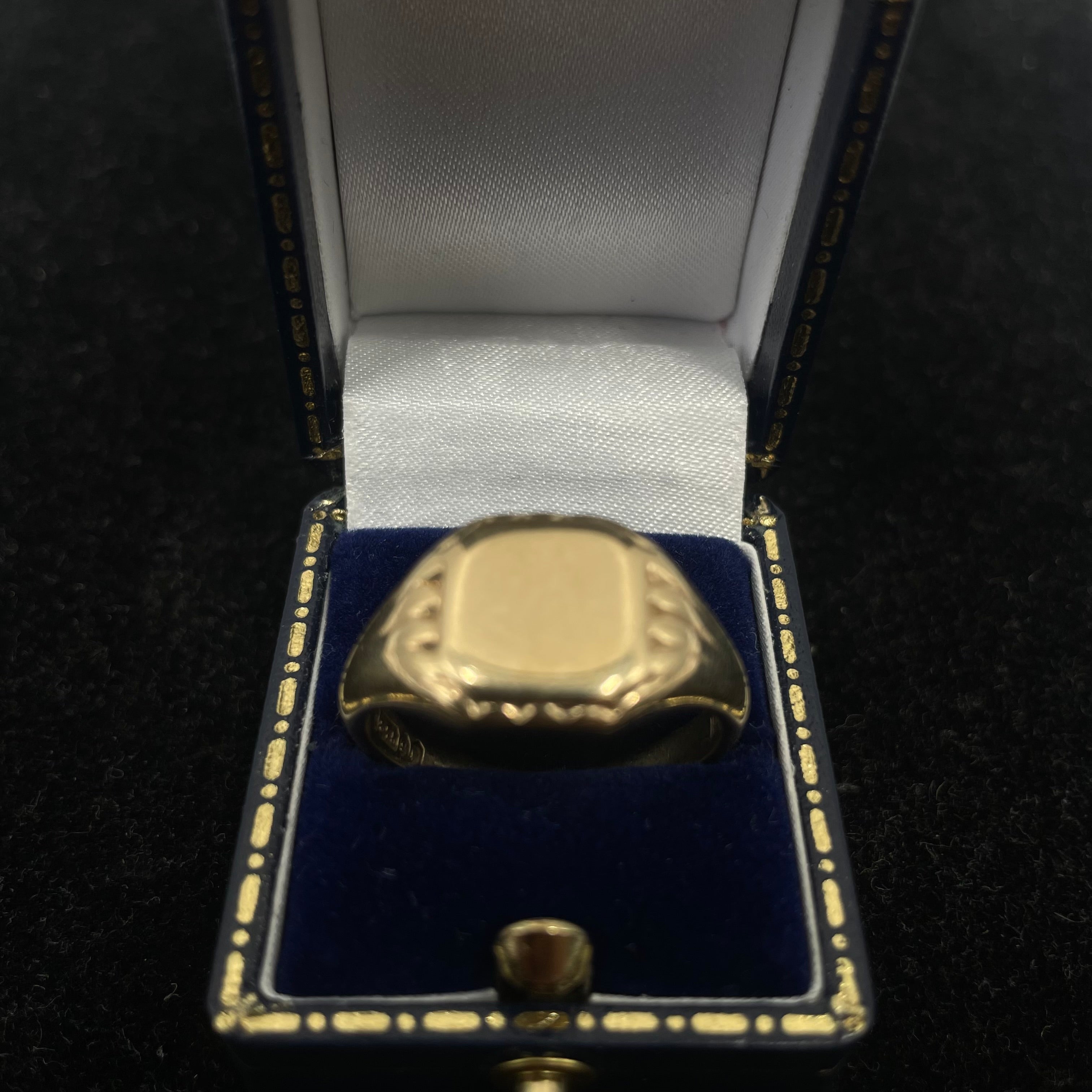 9CT Signet Ring Square Top Size X 1/2