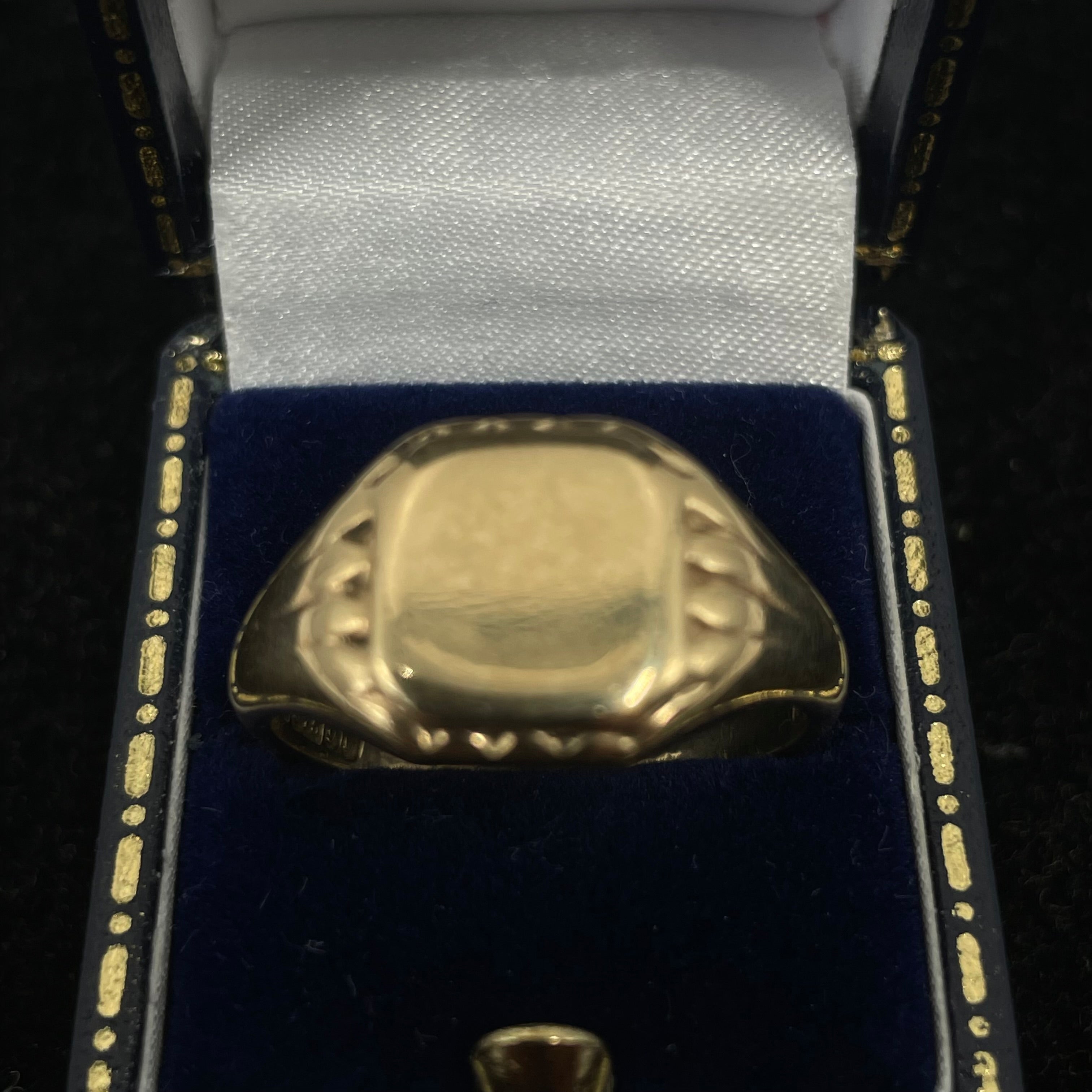 9CT Signet Ring Square Top Size X 1/2