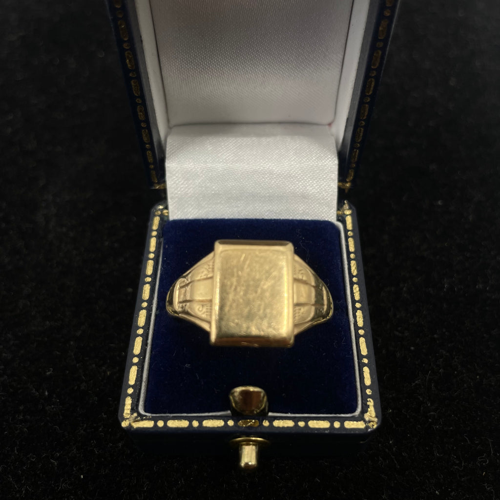 9CT Yellow Gold Signet Ring Rectangle Top Size X 1/2