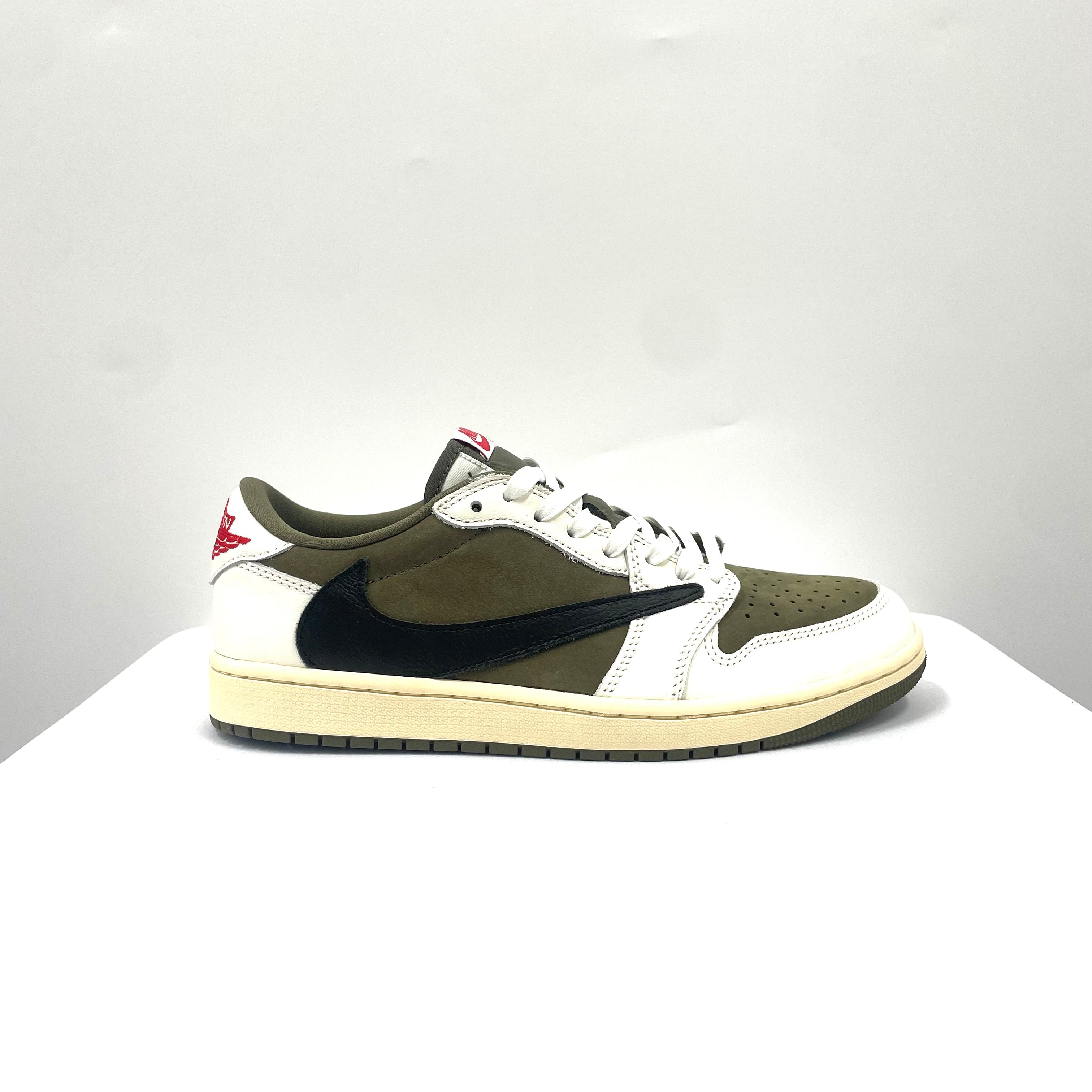 Jordan 1 Travis Scott Medium Olive BNDS UK8.5