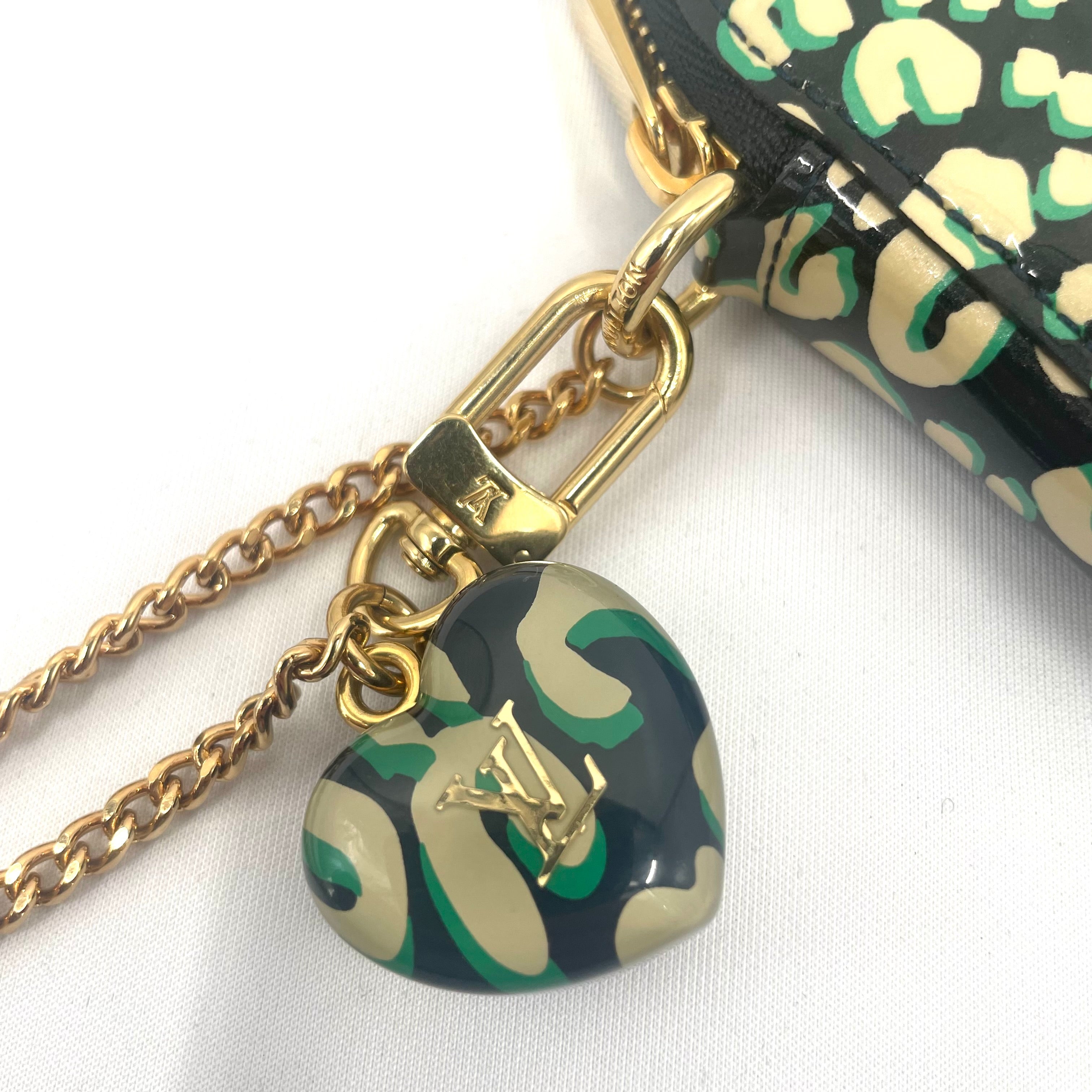 Louis Vuitton Heart Pouch – Pre-owned, With Box
