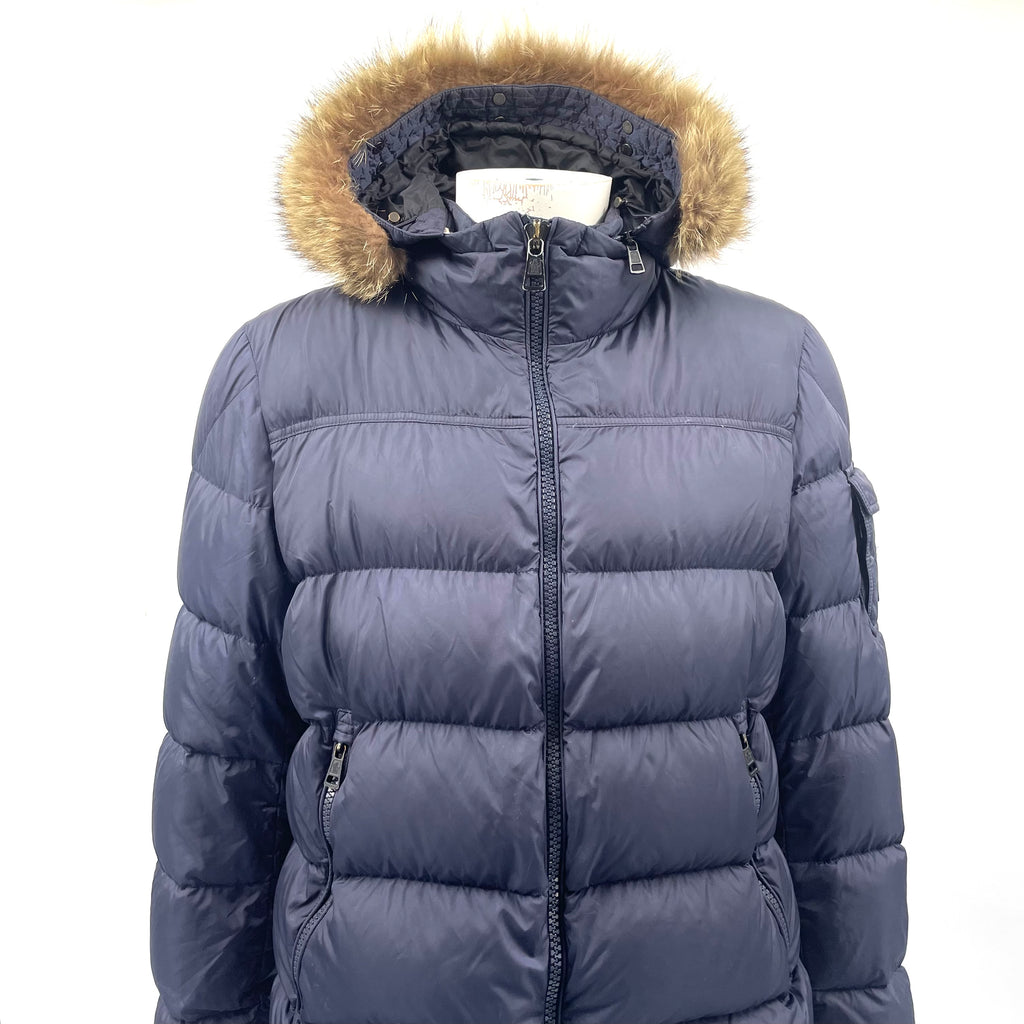 Moncler Navy Blue Fur-Trimmed Puffer Jacket – Size 4 – Pre-Owned, Good Condition