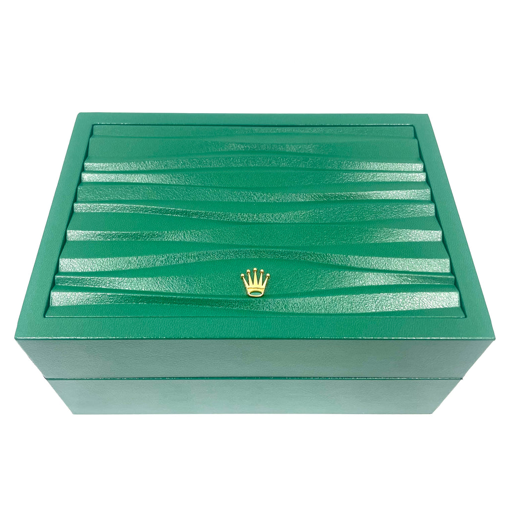 Rolex Oyster Perpetual 41 Med Blue 124300 2025 Unworn Full Set