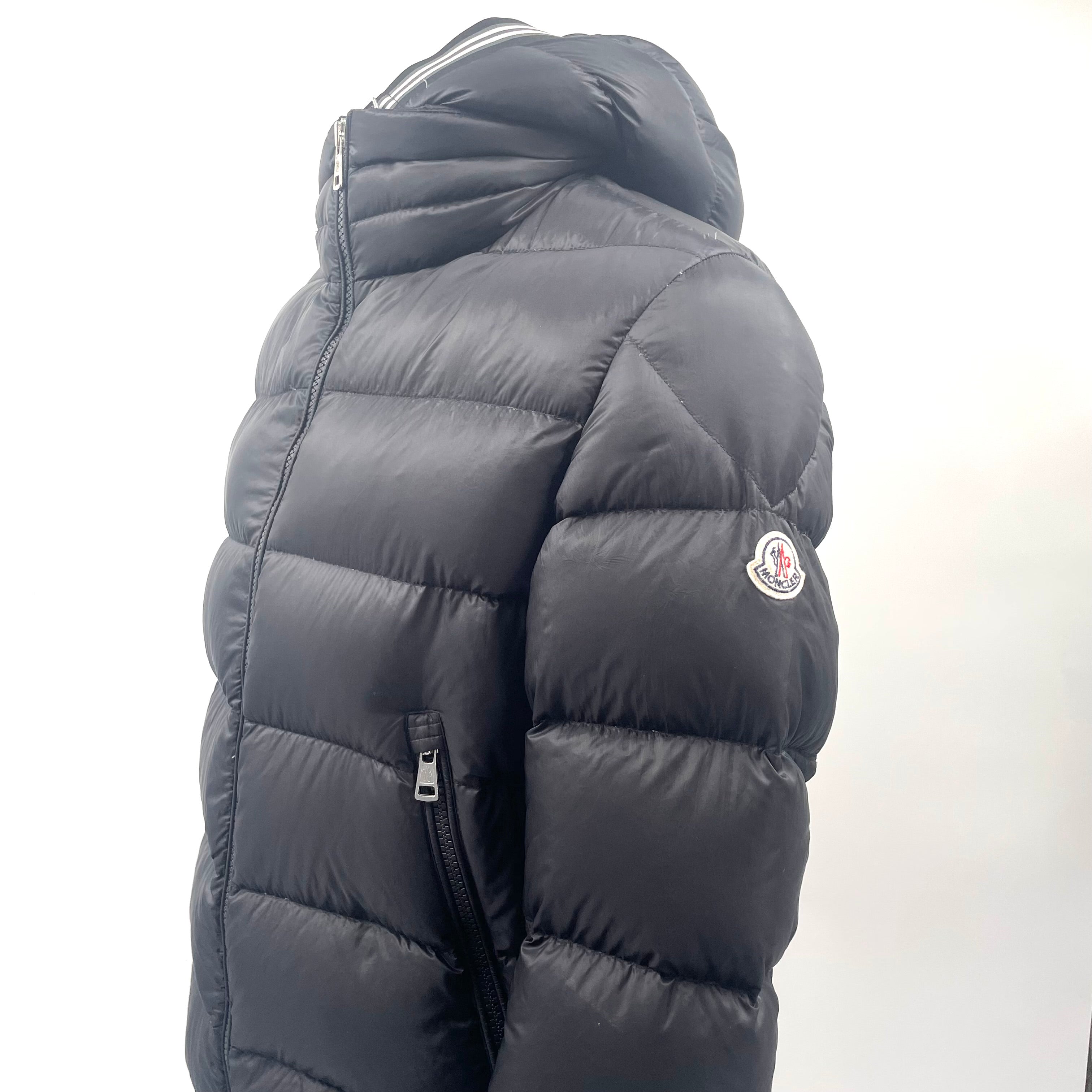 Moncler Puffer Jacket Black – Pre-Owned, Size 5