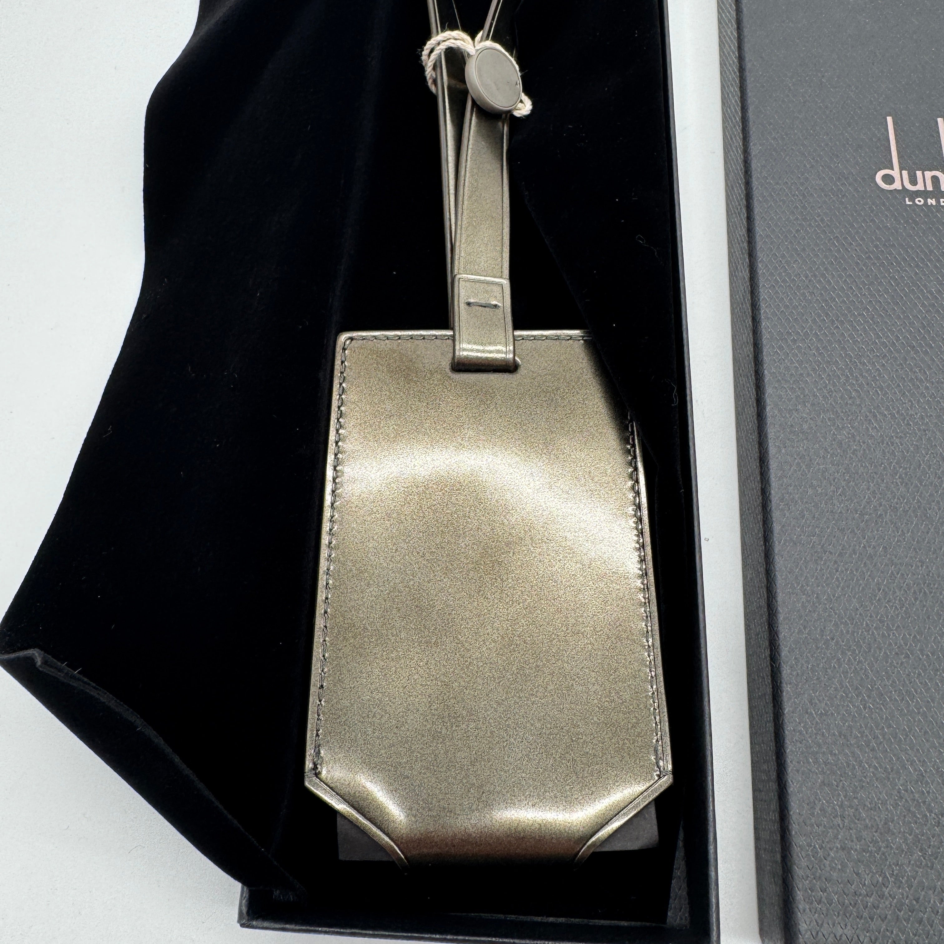 Dunhill Baggage Tag