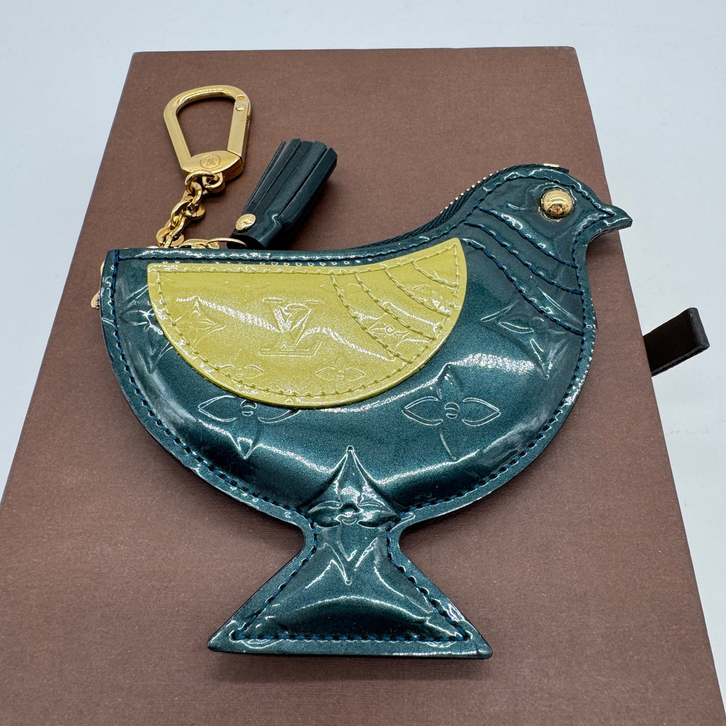 Louis Vuitton Monogram Vernis Pochette Bird Purse