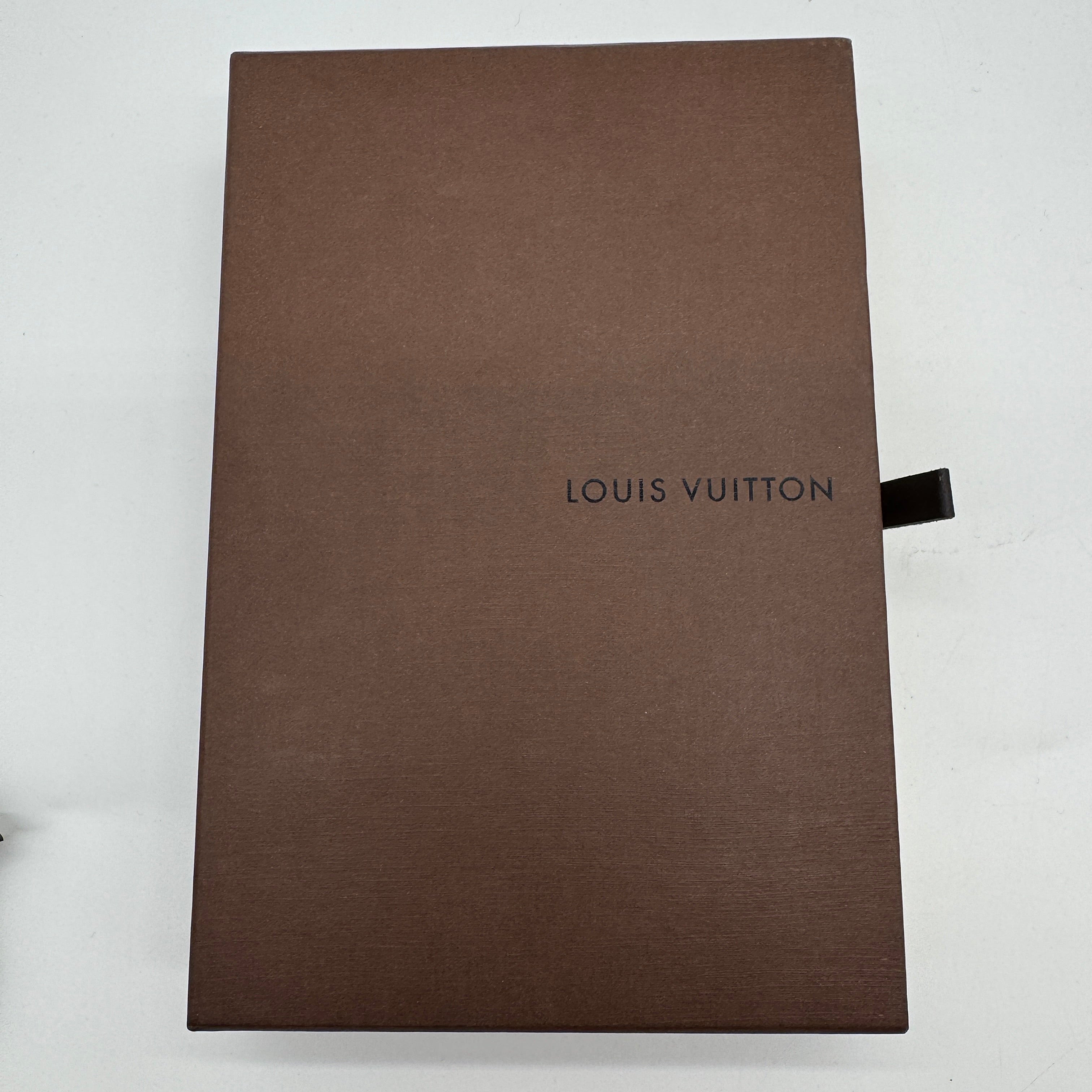 Louis Vuitton Monogram Vernis Pochette Bird Purse