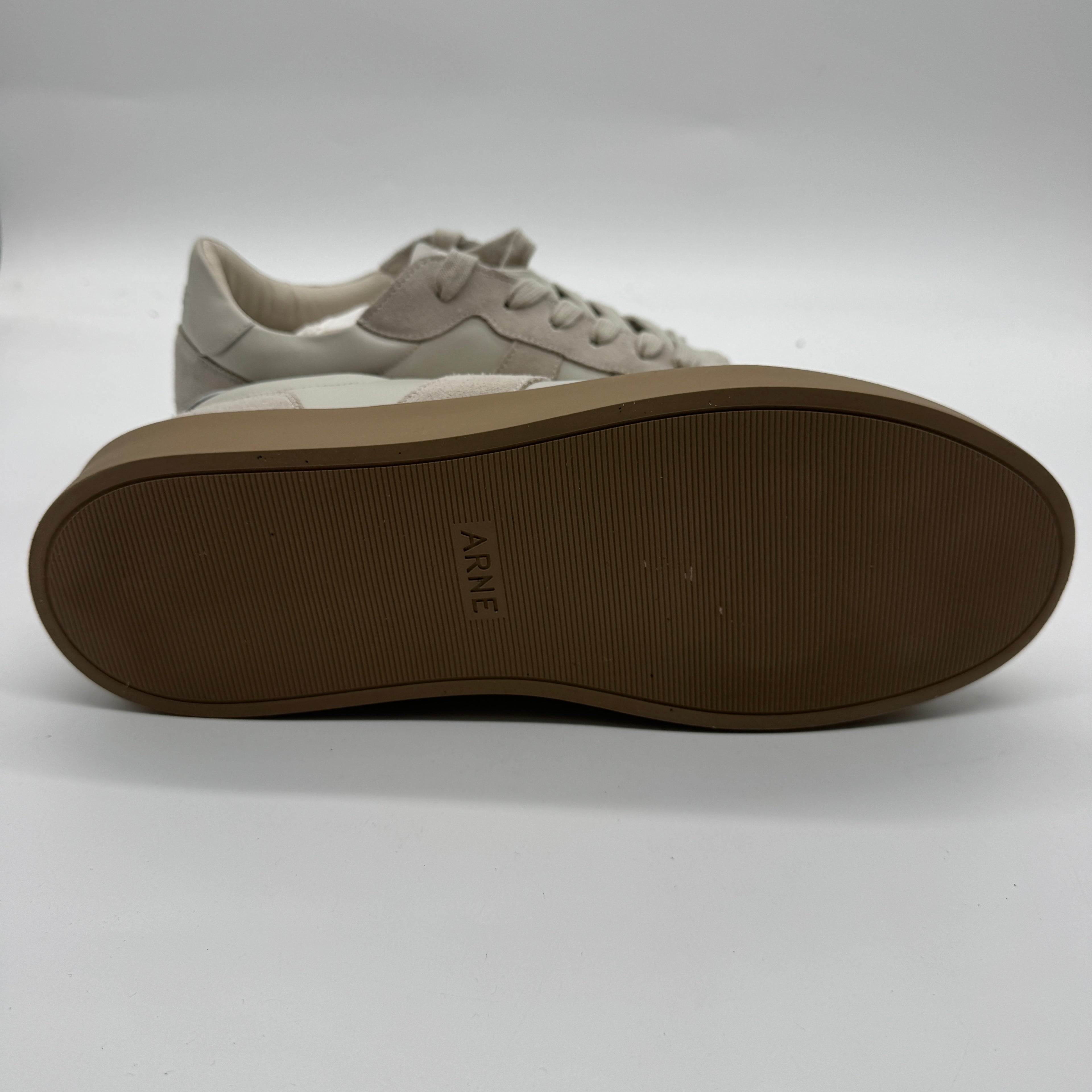 Arne Classic Court Trainer