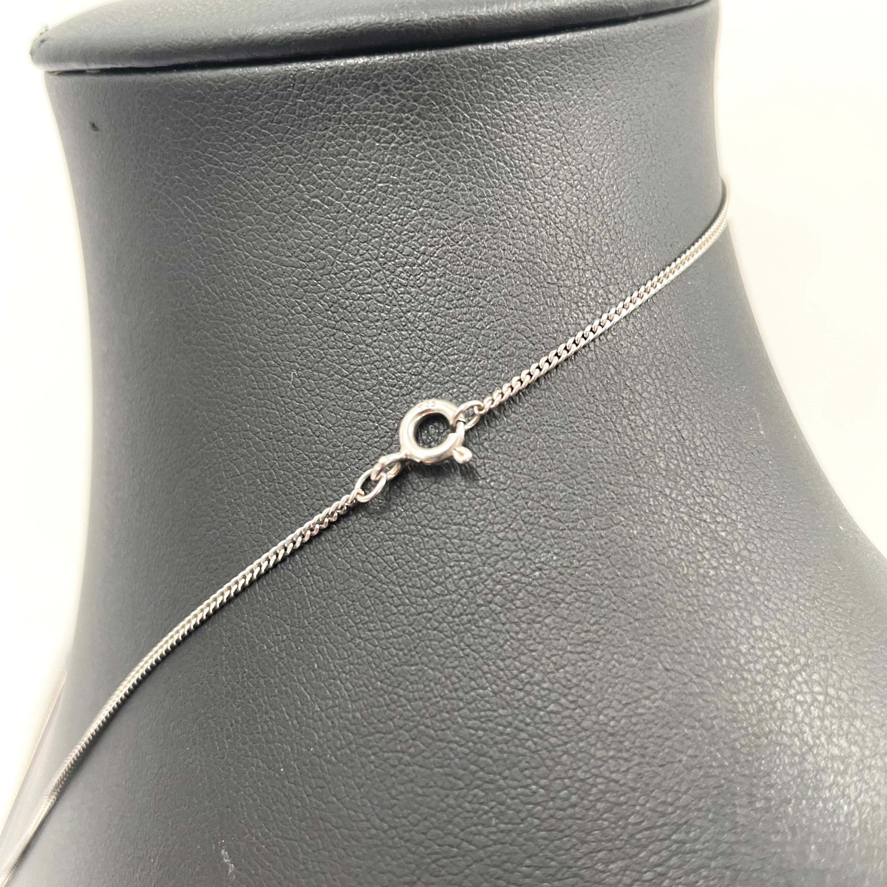 Gucci Heart Pendant with 925 Silver Curb Chain – Unofficial Combination 18" 1mm