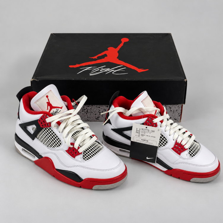 Air Jordan 4 Retro OG Fire Red 2020