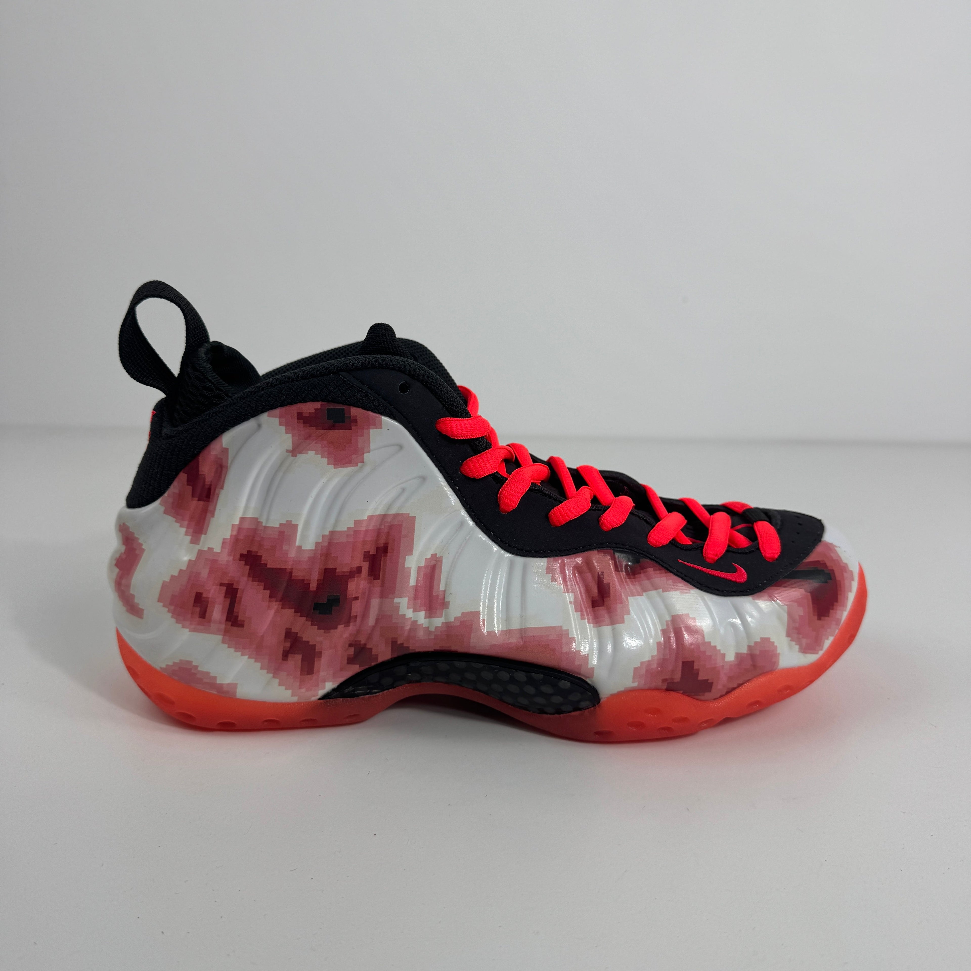 Air Foamposite One PRM is a premium edition of the iconic Foamposite silhouette, featuring elevated materials and
