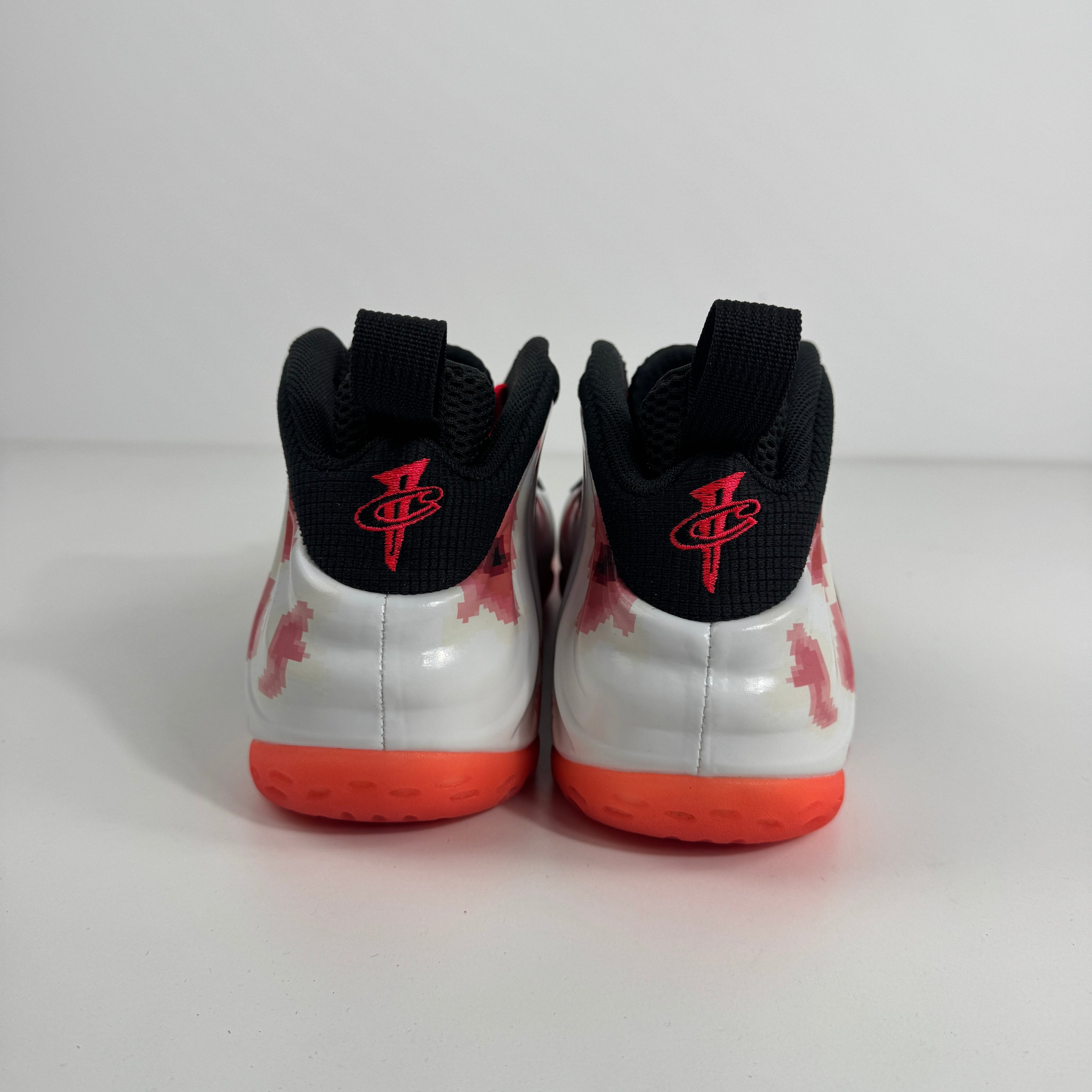 Air Foamposite One PRM is a premium edition of the iconic Foamposite silhouette, featuring elevated materials and