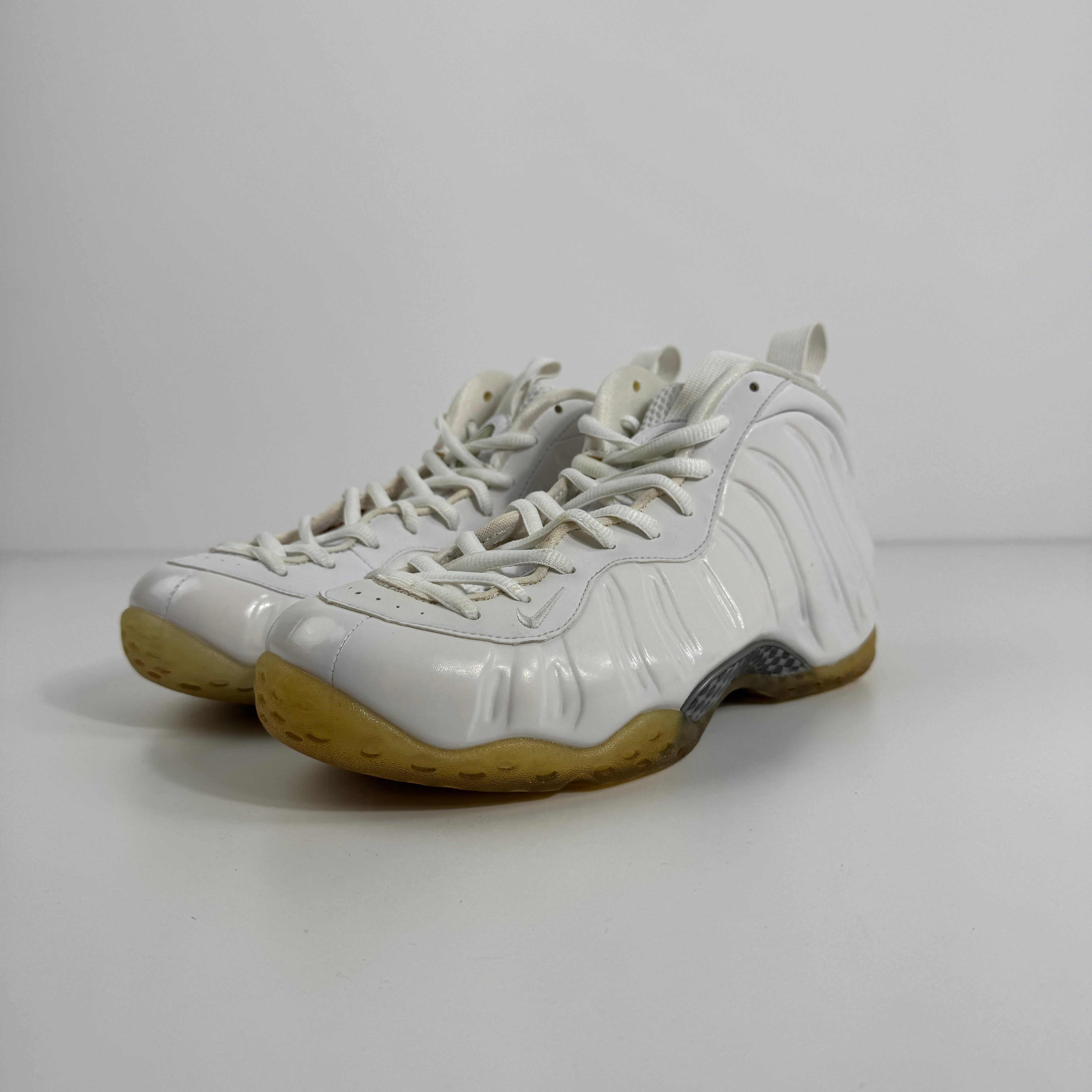 Nike Air Foamposite One is a standout basketball sneaker known for its futuristic molded Foamposite upper, durable