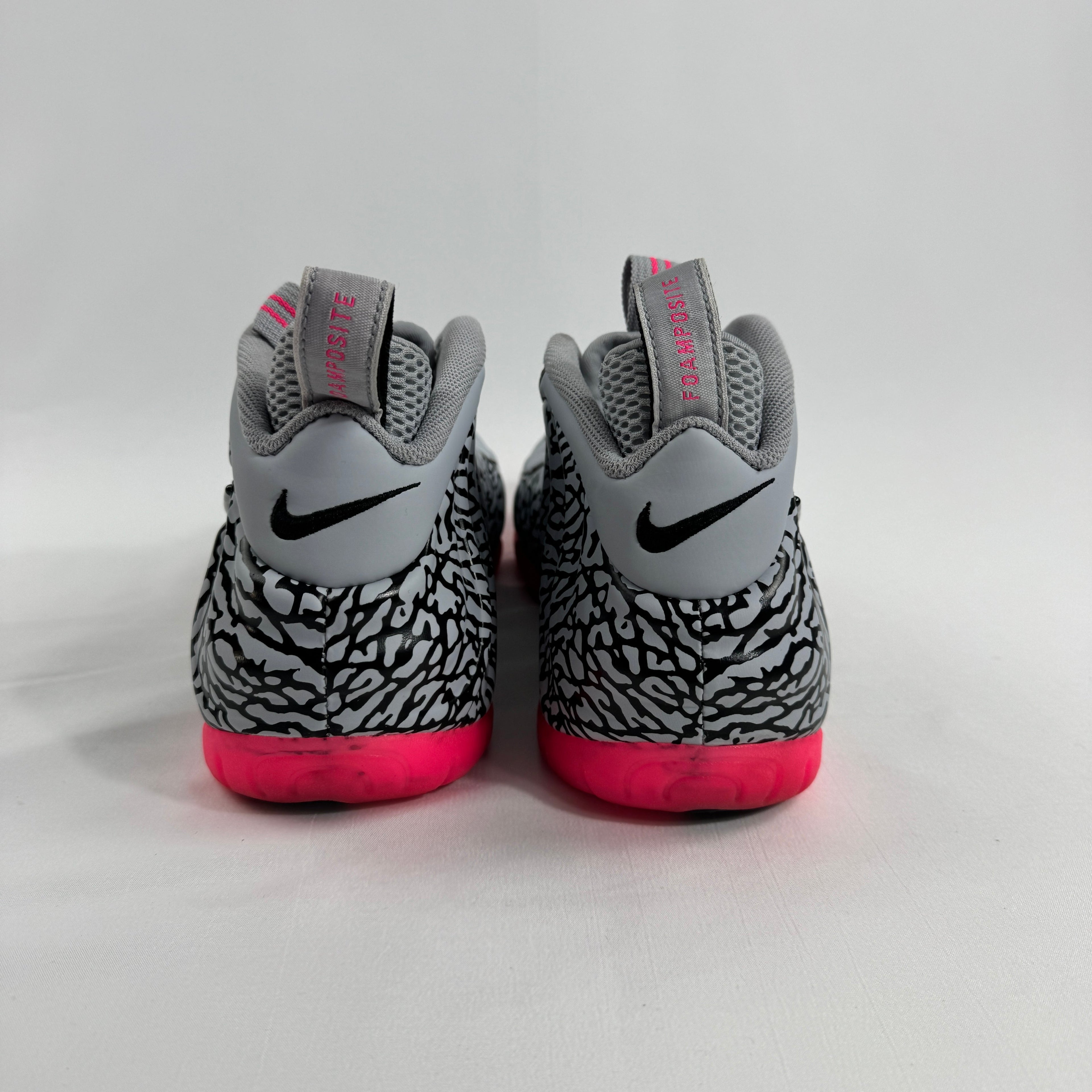 Air Foamposite Pro PRM Elephant Print reimagines the classic Foamposite silhouette with a bold elephant print design