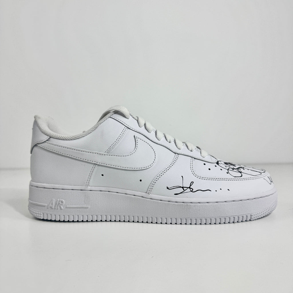 Air Force 1 (Signed by Olaoluslawn) combines the timeless Air Force 1 silhouette with a unique personal touch through