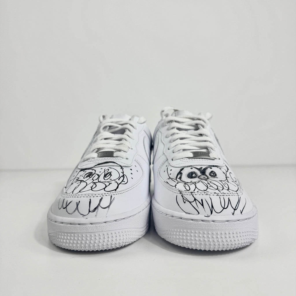 Air Force 1 (Signed by Olaoluslawn) combines the timeless Air Force 1 silhouette with a unique personal touch through