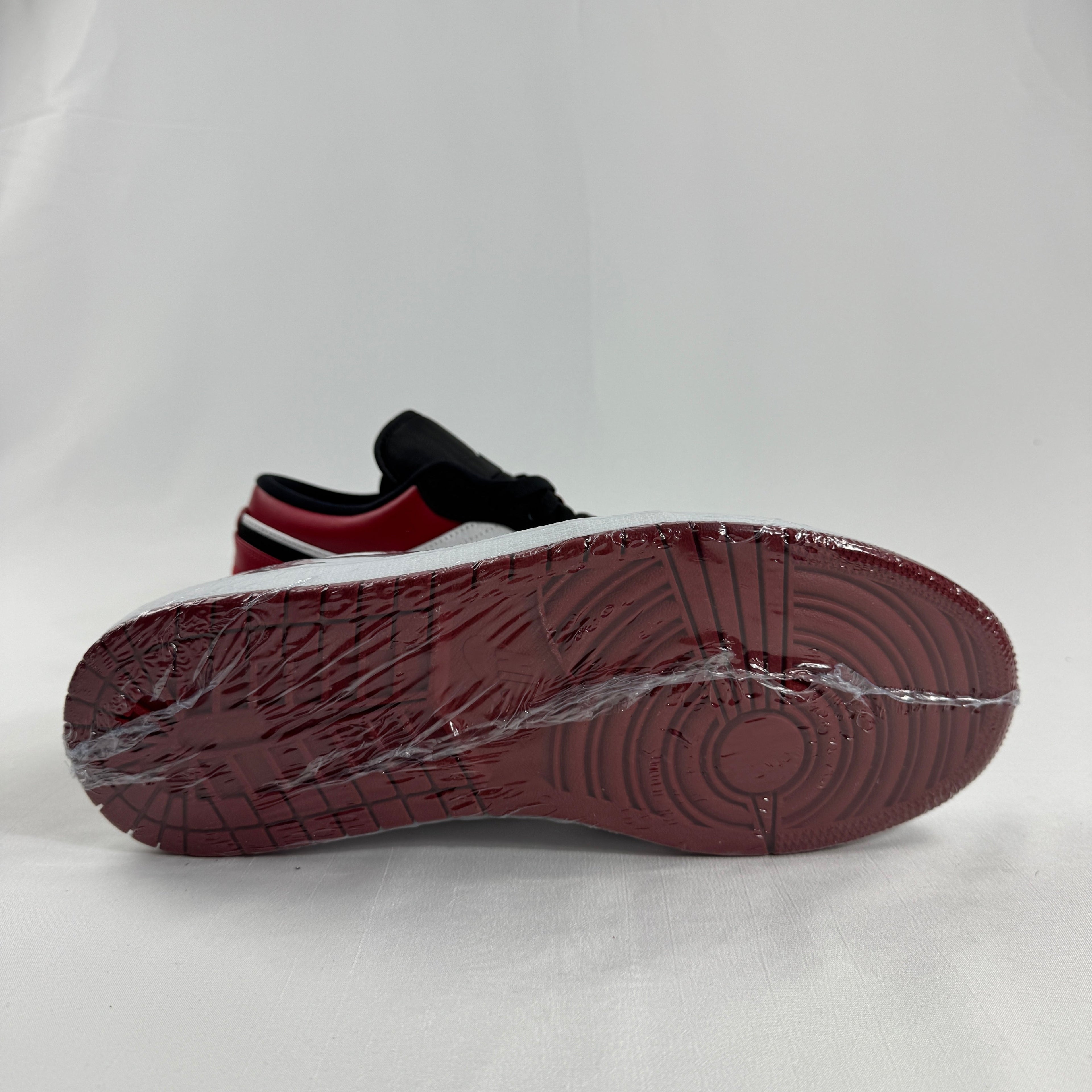 The Air Jordan 1 Low is a versatile lifestyle sneaker that brings the iconic design of the original Air Jordan 1 in a sleek,