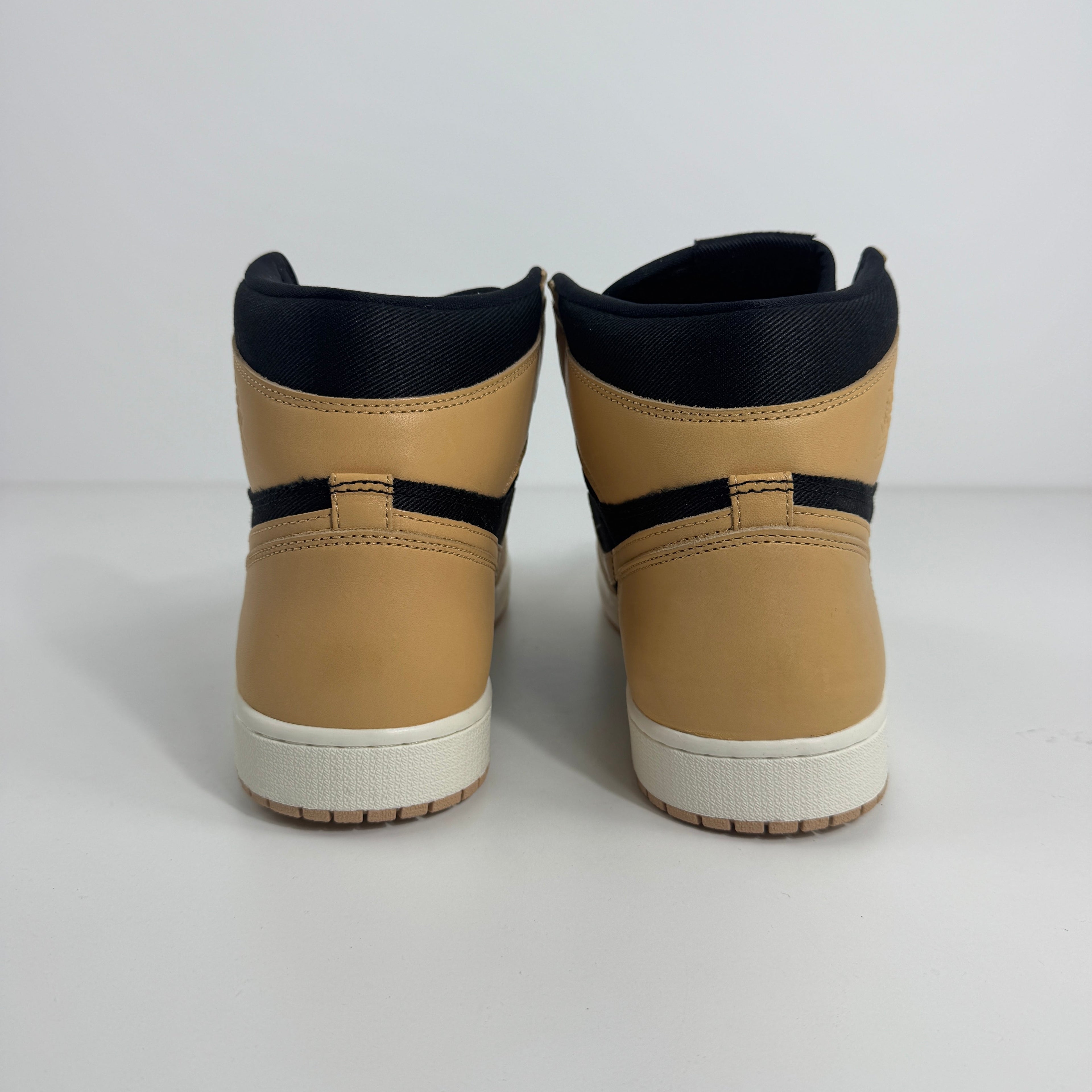 Air Jordan 1 Retro High OG is a classic basketball-inspired sneaker that faithfully recreates the original 1985 design.