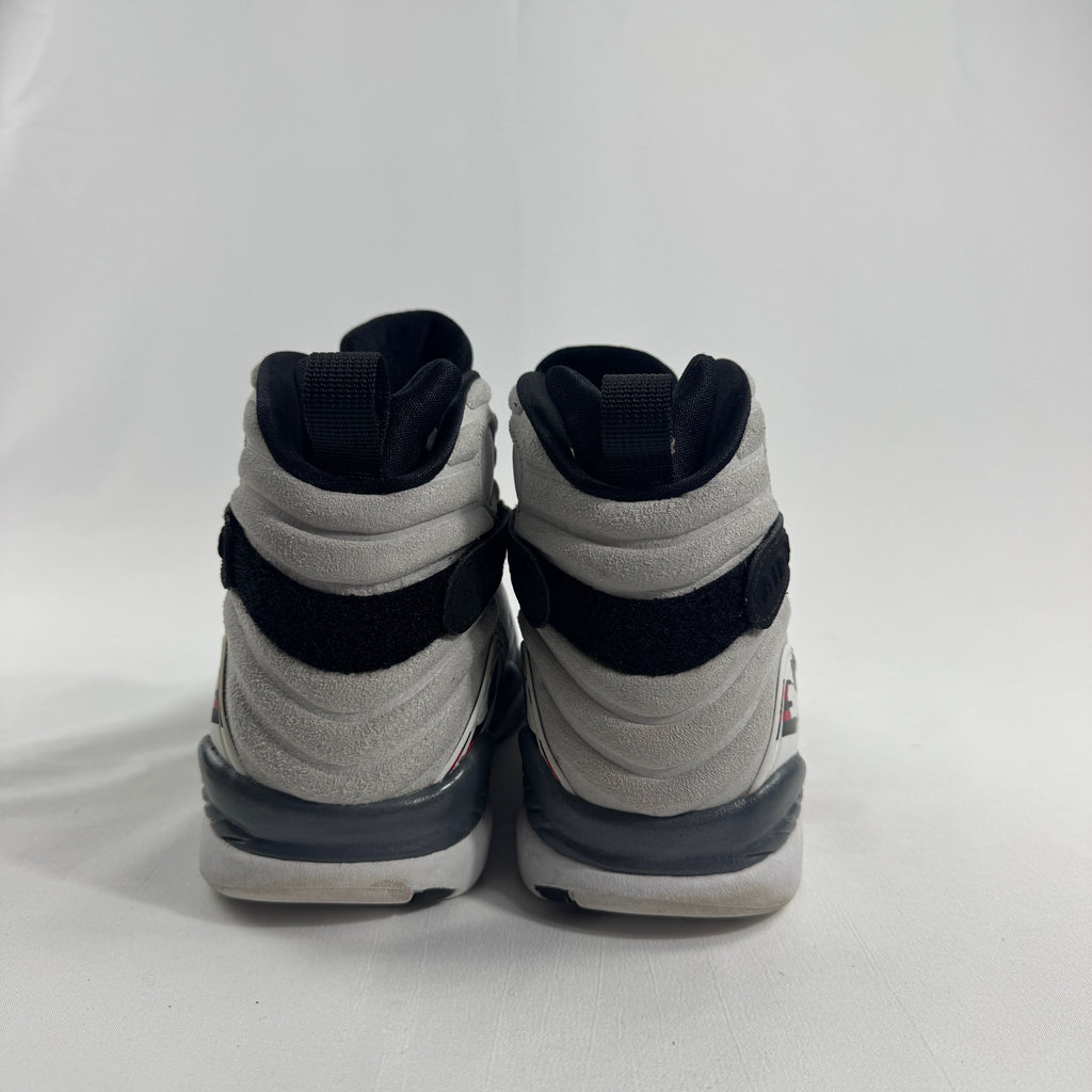 Air Jordan 8 Retro revives the iconic silhouette worn by Michael Jordan during his 1992–93 championship season. Known for