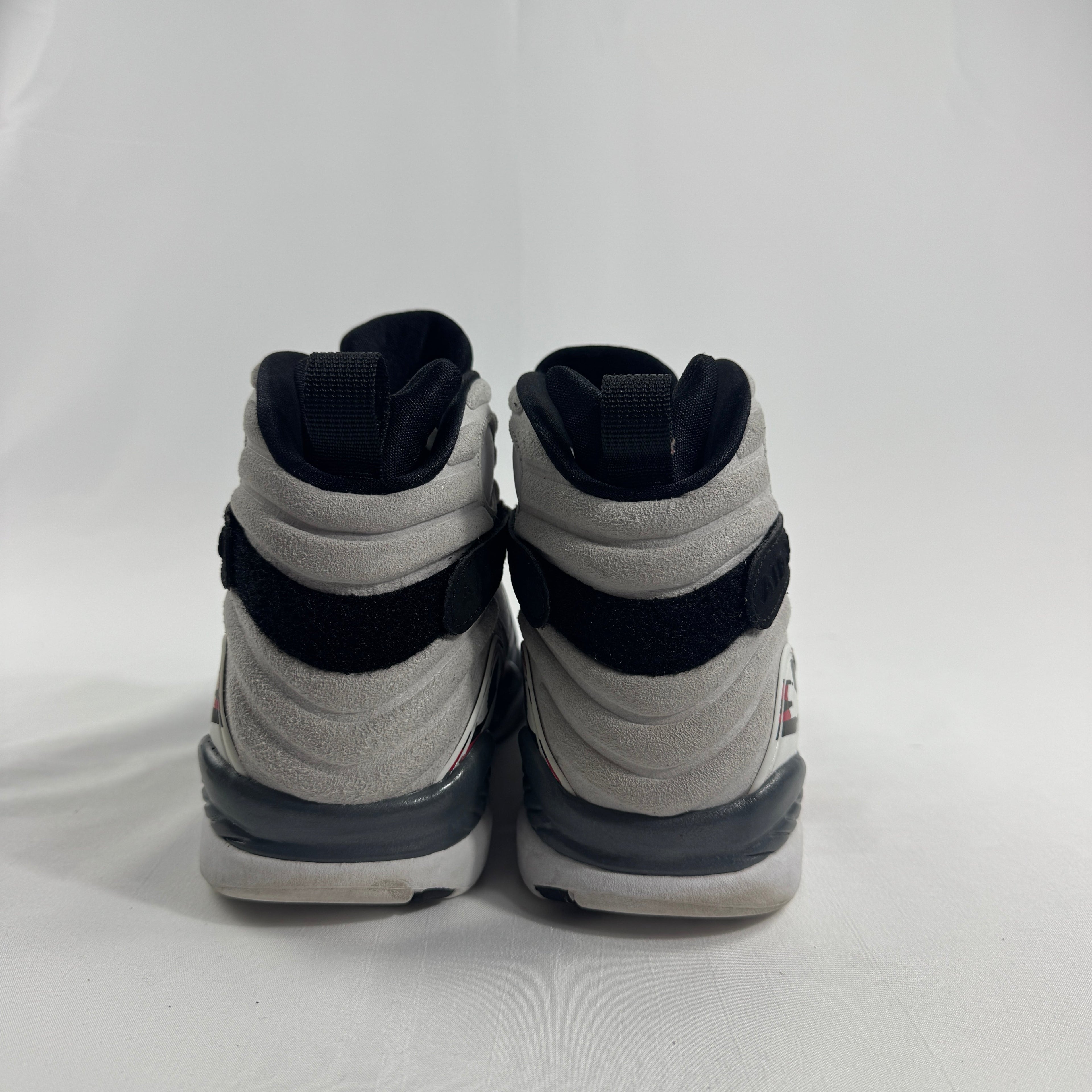 Air Jordan 8 Retro revives the iconic silhouette worn by Michael Jordan during his 1992–93 championship season. Known for