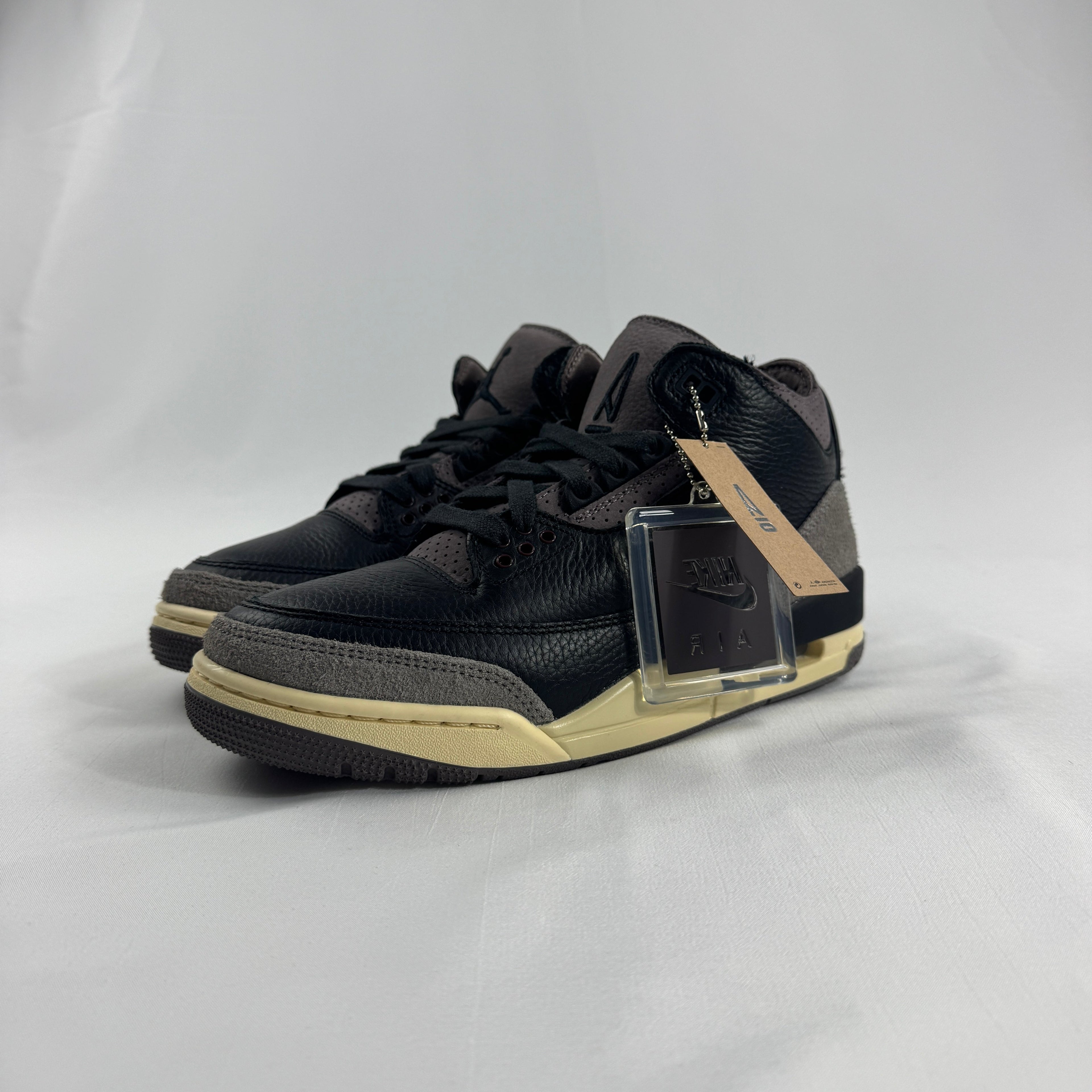Air Jordan 3 Retro OG SP is a special-edition release that celebrates one of the most iconic silhouettes in sneaker history.