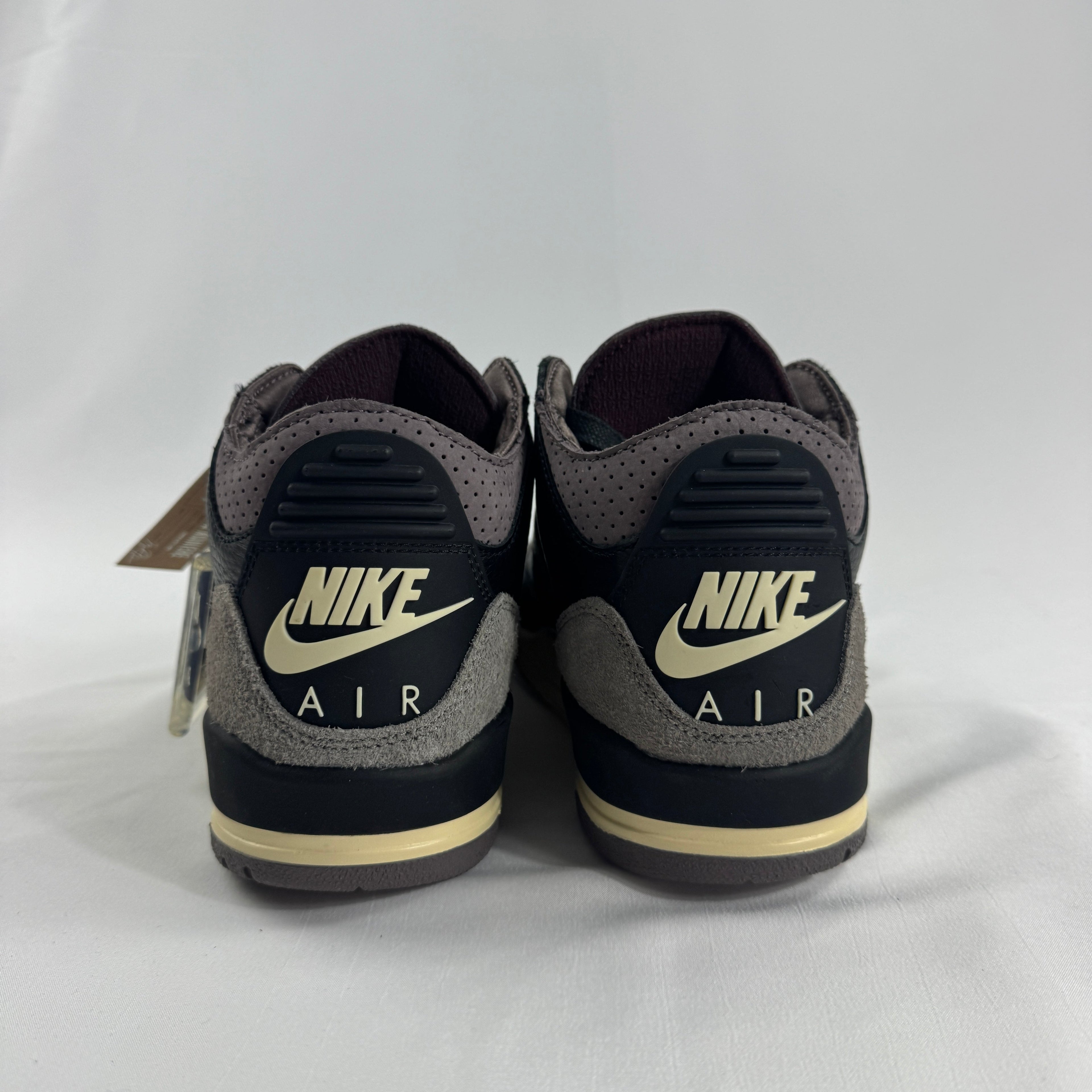 Air Jordan 3 Retro OG SP is a special-edition release that celebrates one of the most iconic silhouettes in sneaker history.