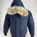 The Canada Goose Chilliwack Bomber Jacket is a durable down-filled jacket originally designed for bush pilots in cold