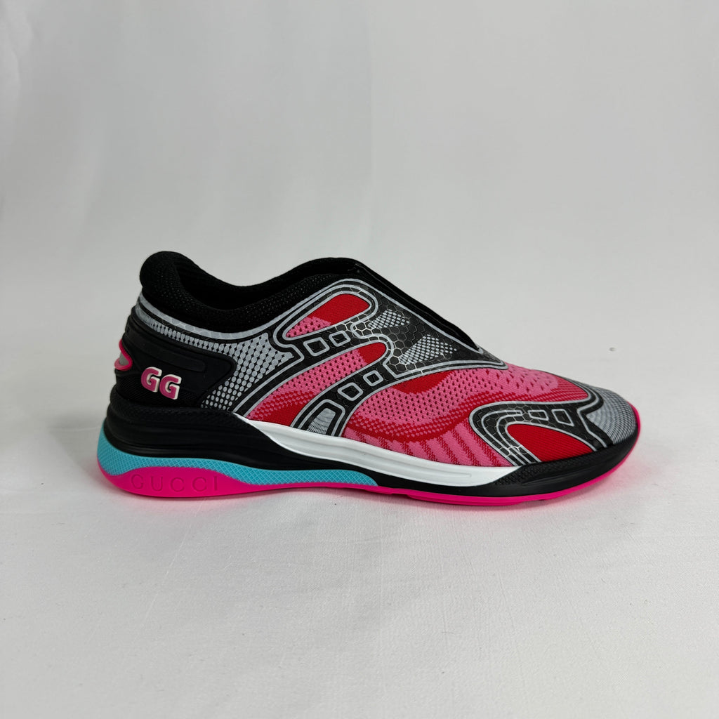 The Gucci Ultrapace R is a contemporary sneaker that combines retro running-inspired design with premium craftsmanship.