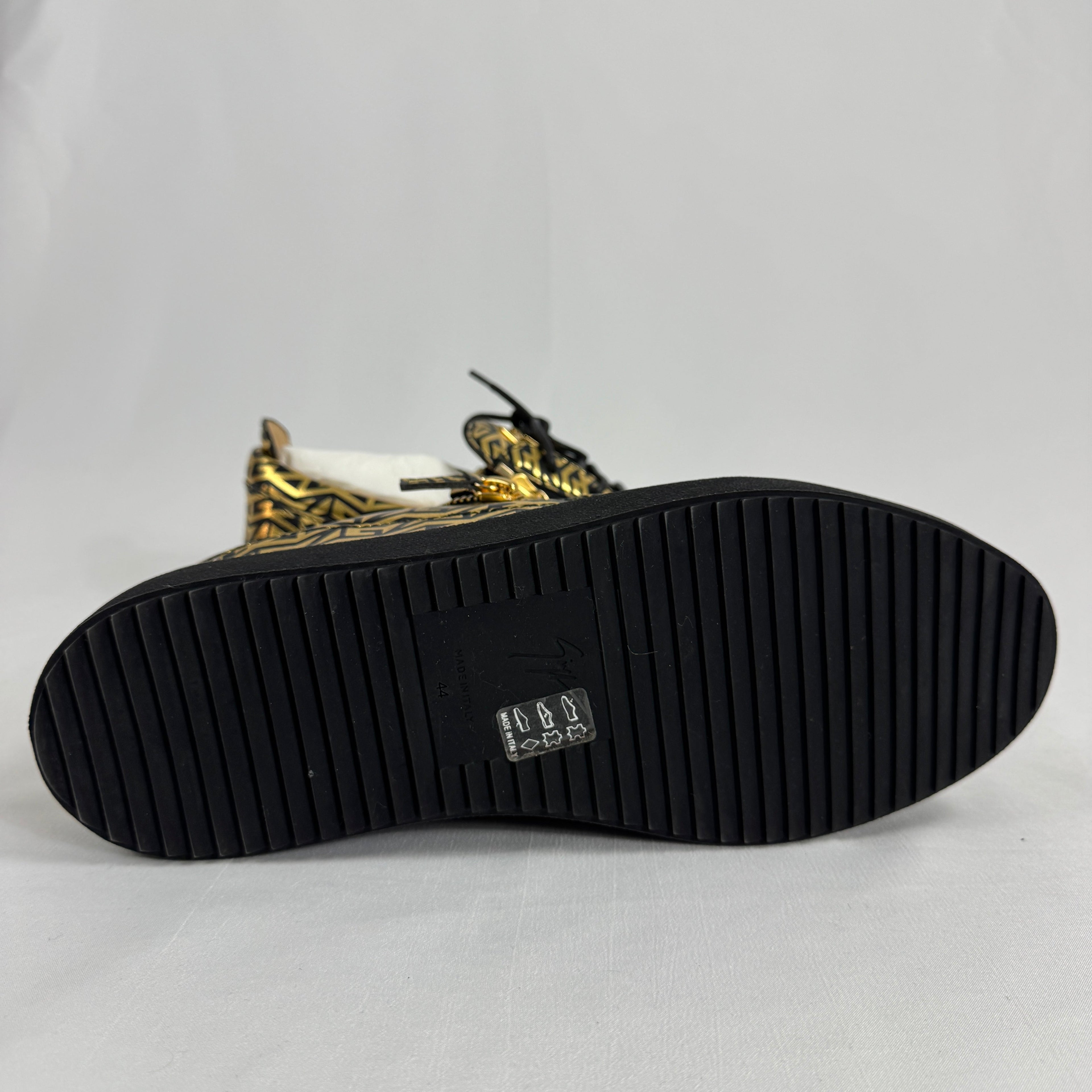 The Giuseppe Zanotti Gail Monogram Print is a luxury sneaker that blends bold design with modern streetwear influence.