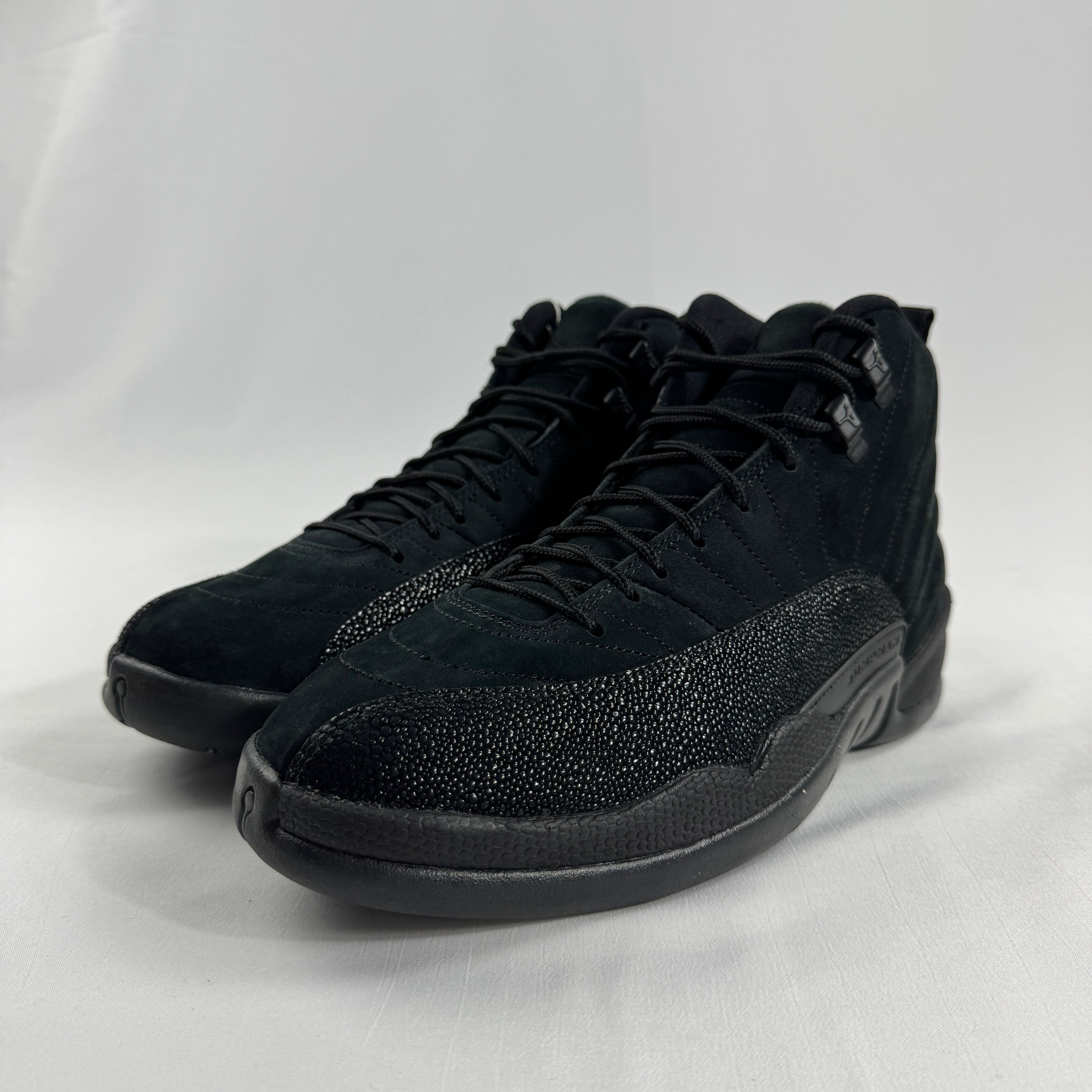The Jordan 12 Retro “OVO Black” is a premium collaboration between Jordan Brand and Drake’s OVO label. Released in extremely