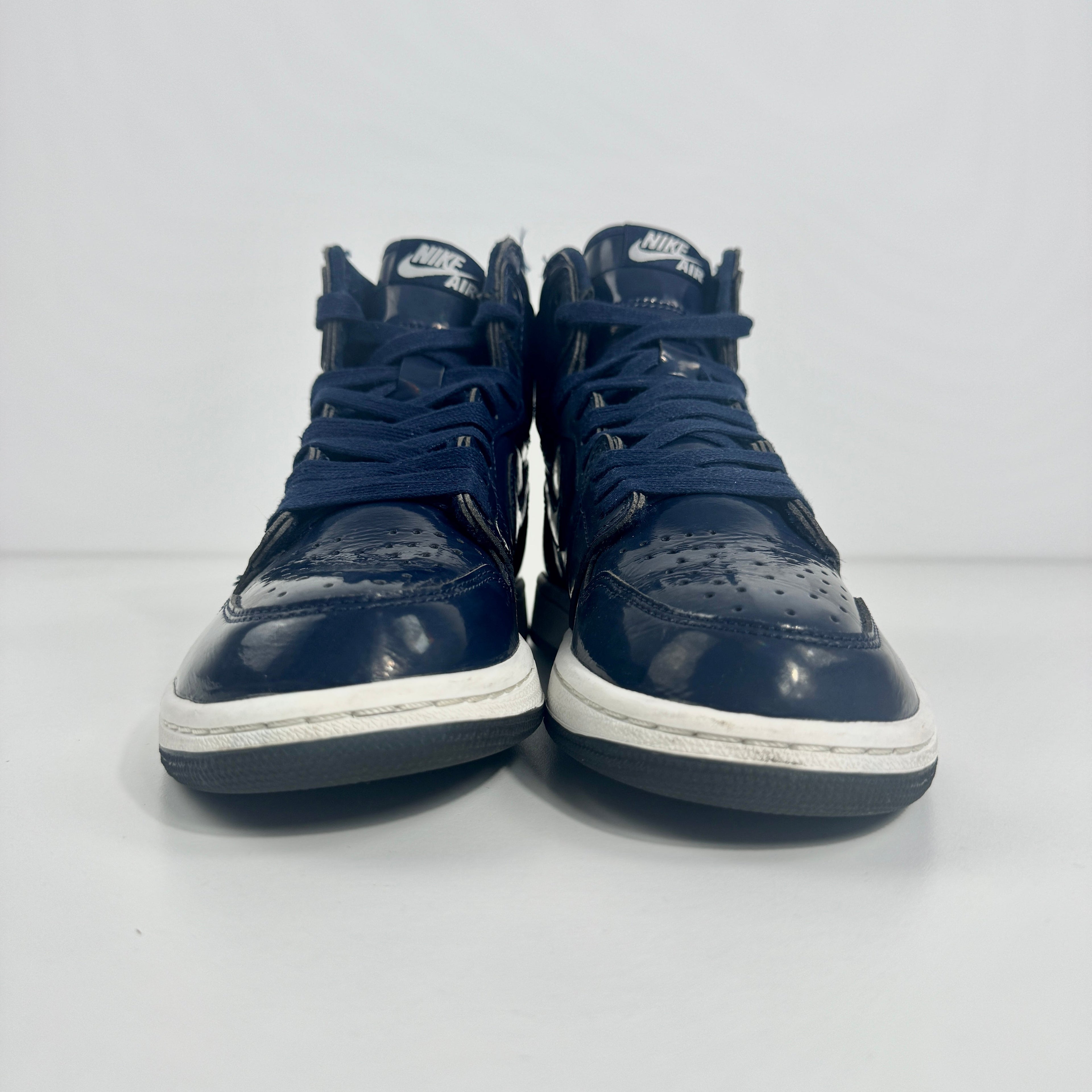 The Jordan 1 Retro Dover Street Market combines the timeless Air Jordan 1 silhouette with premium craftsmanship and