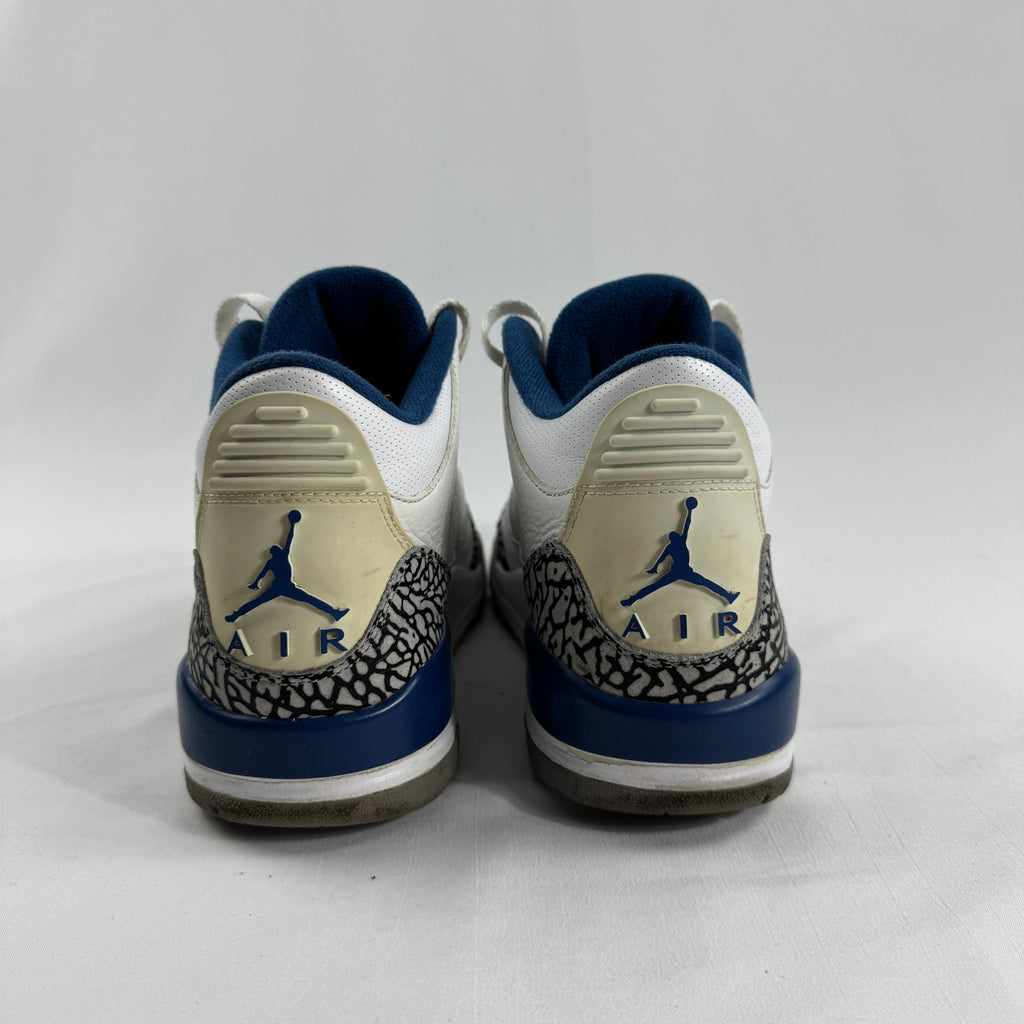 The Jordan 3 Retro "True Blue" (2009) brings back one of the most beloved original Air Jordan 3 colorways. Featuring a