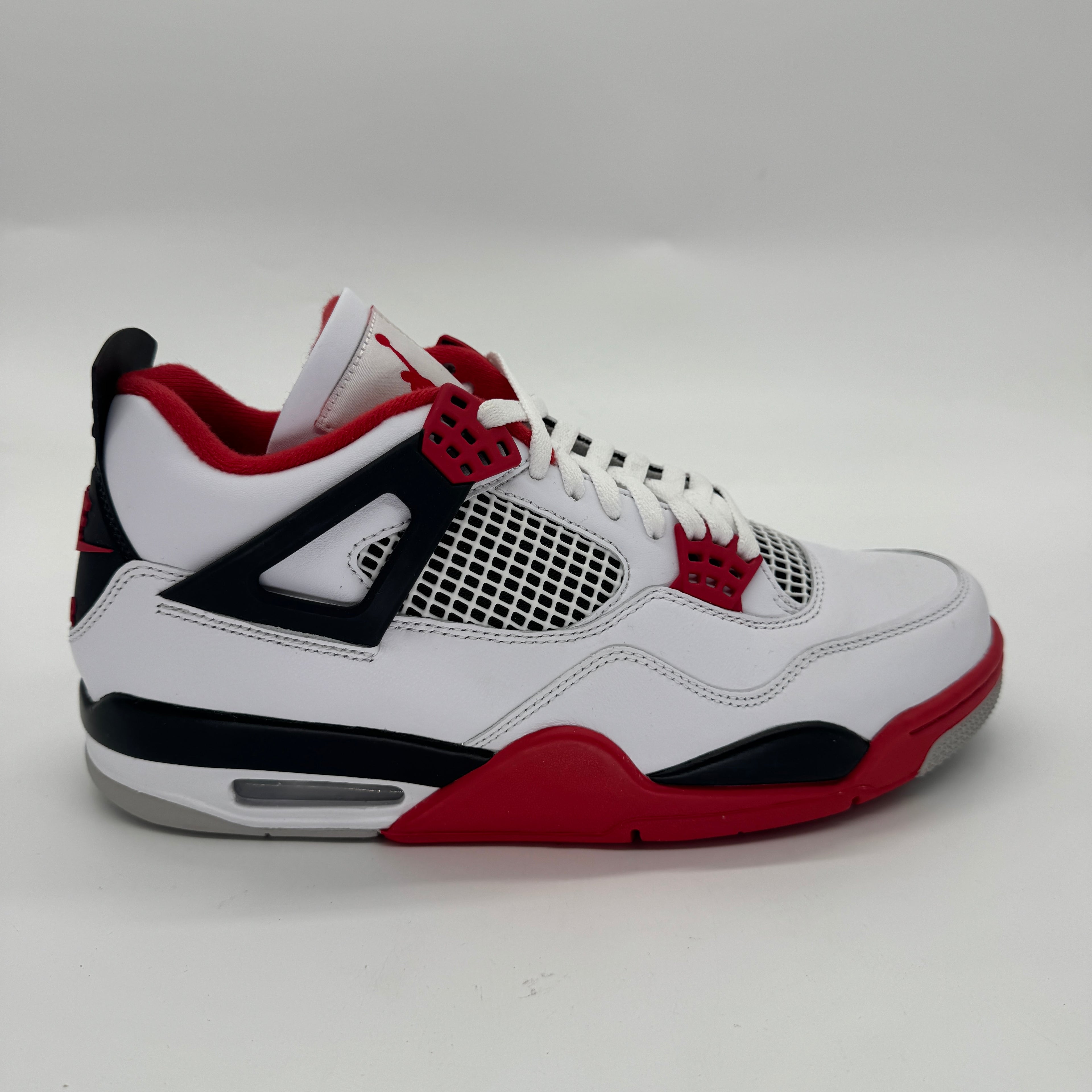 Jordan 4 Retro Fire Red (2020)