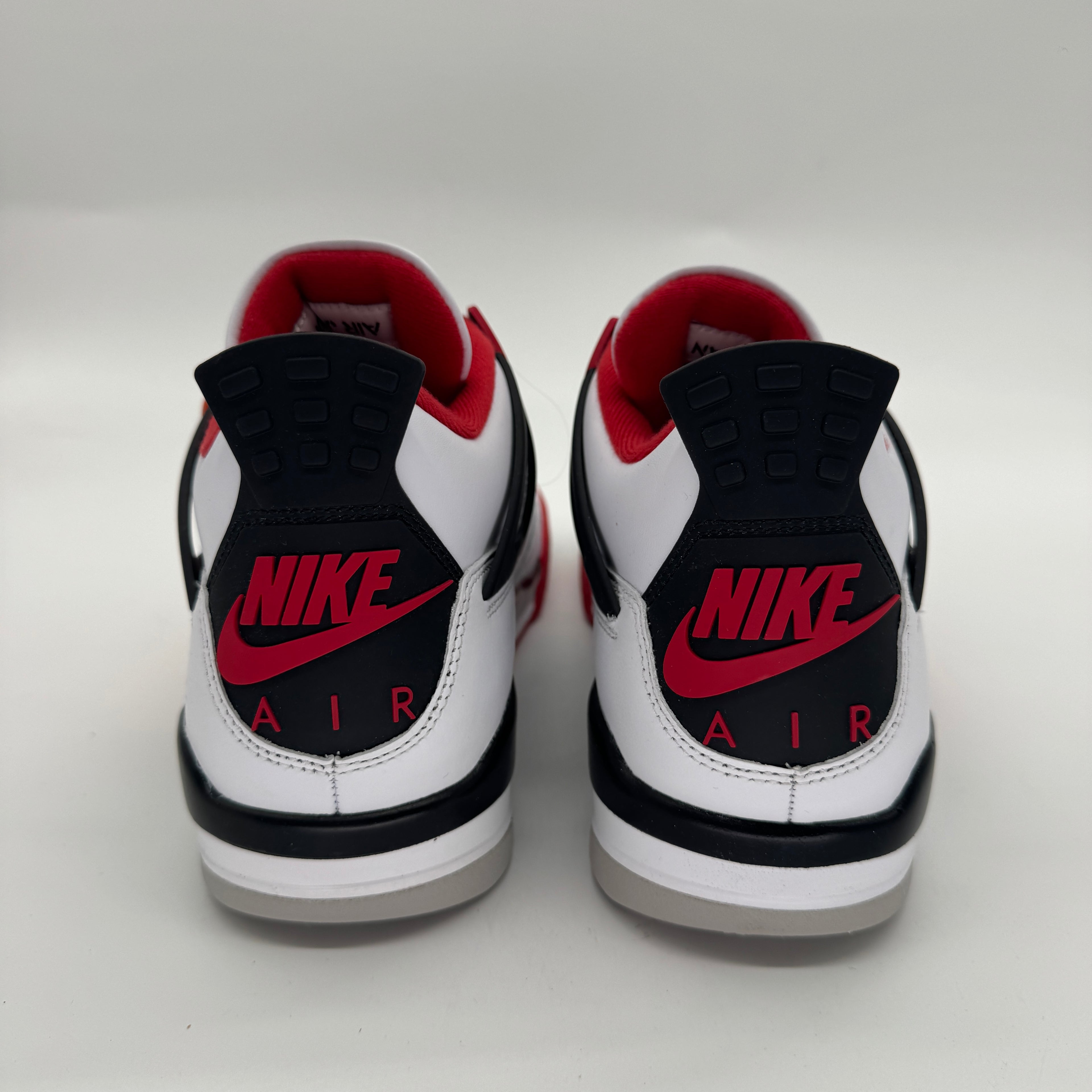 Jordan 4 Retro Fire Red (2020)