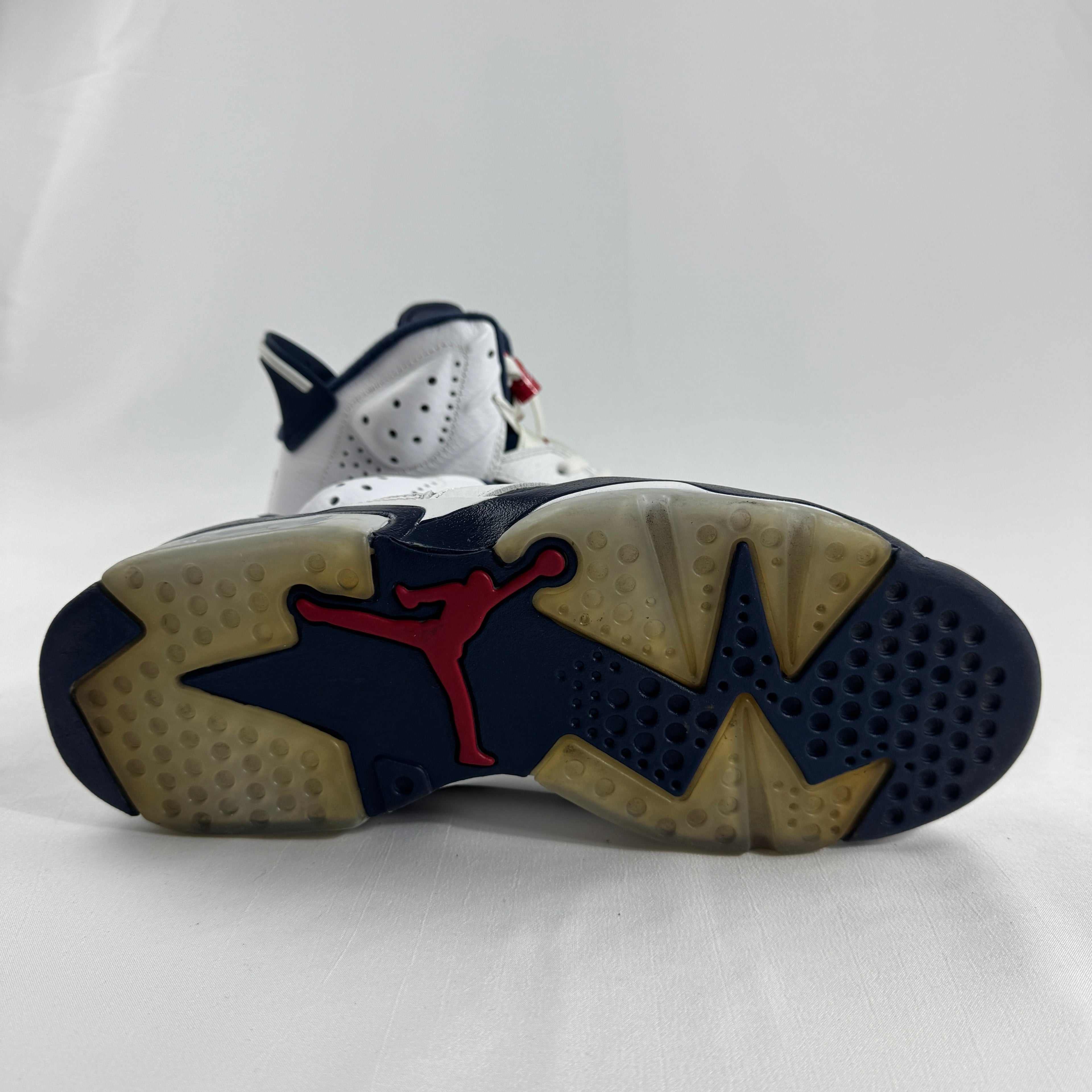 The J ordan 6 Retro Olympic London (2012) was released to celebrate the 2012 London Olympic Games, reviving the iconic