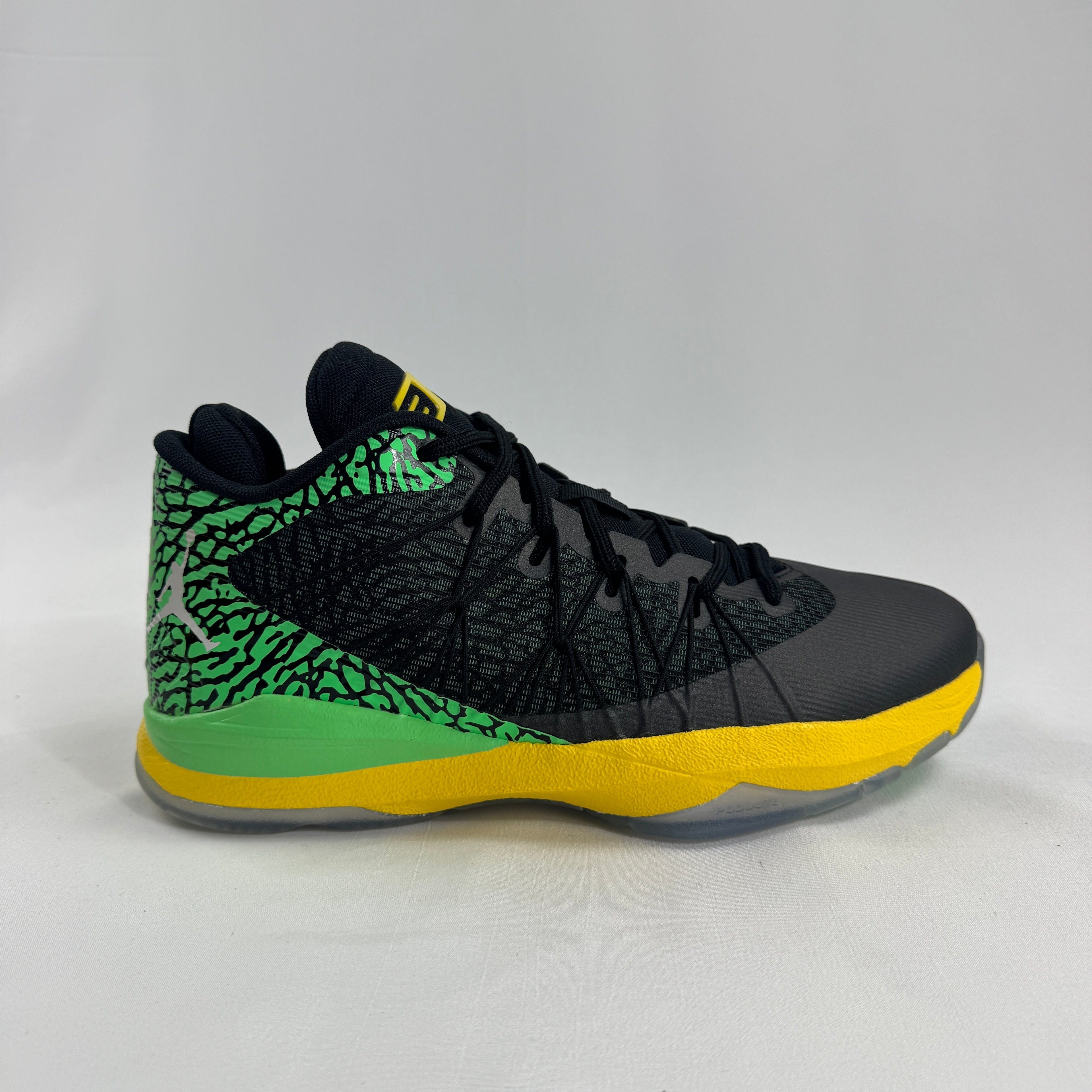 Air Jordan Brazil Twin Pack is a special-edition release inspired by Brazil’s national colors and vibrant sporting culture.