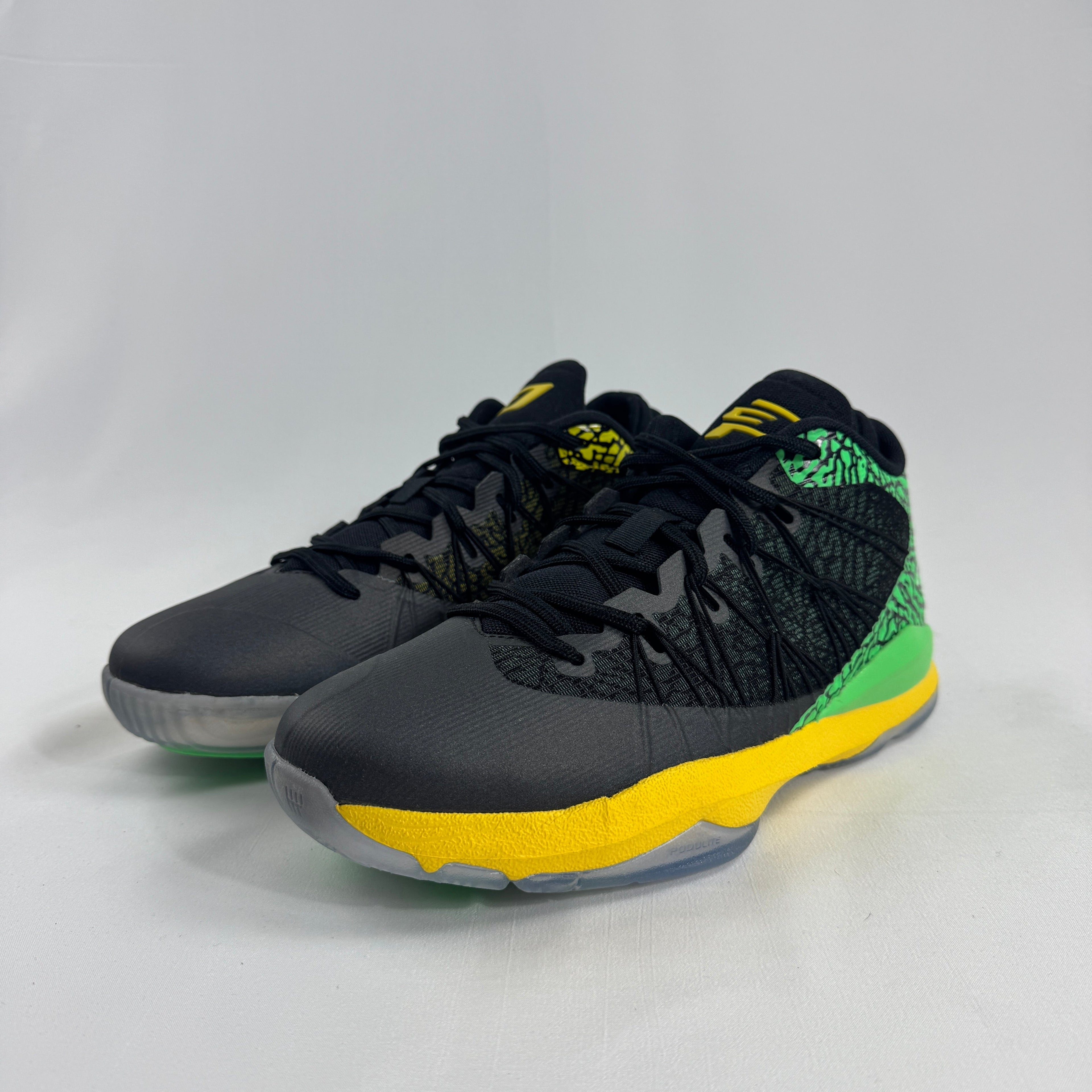 Air Jordan Brazil Twin Pack is a special-edition release inspired by Brazil’s national colors and vibrant sporting culture.